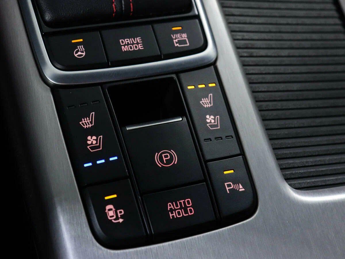Kia Optima 2018, серый