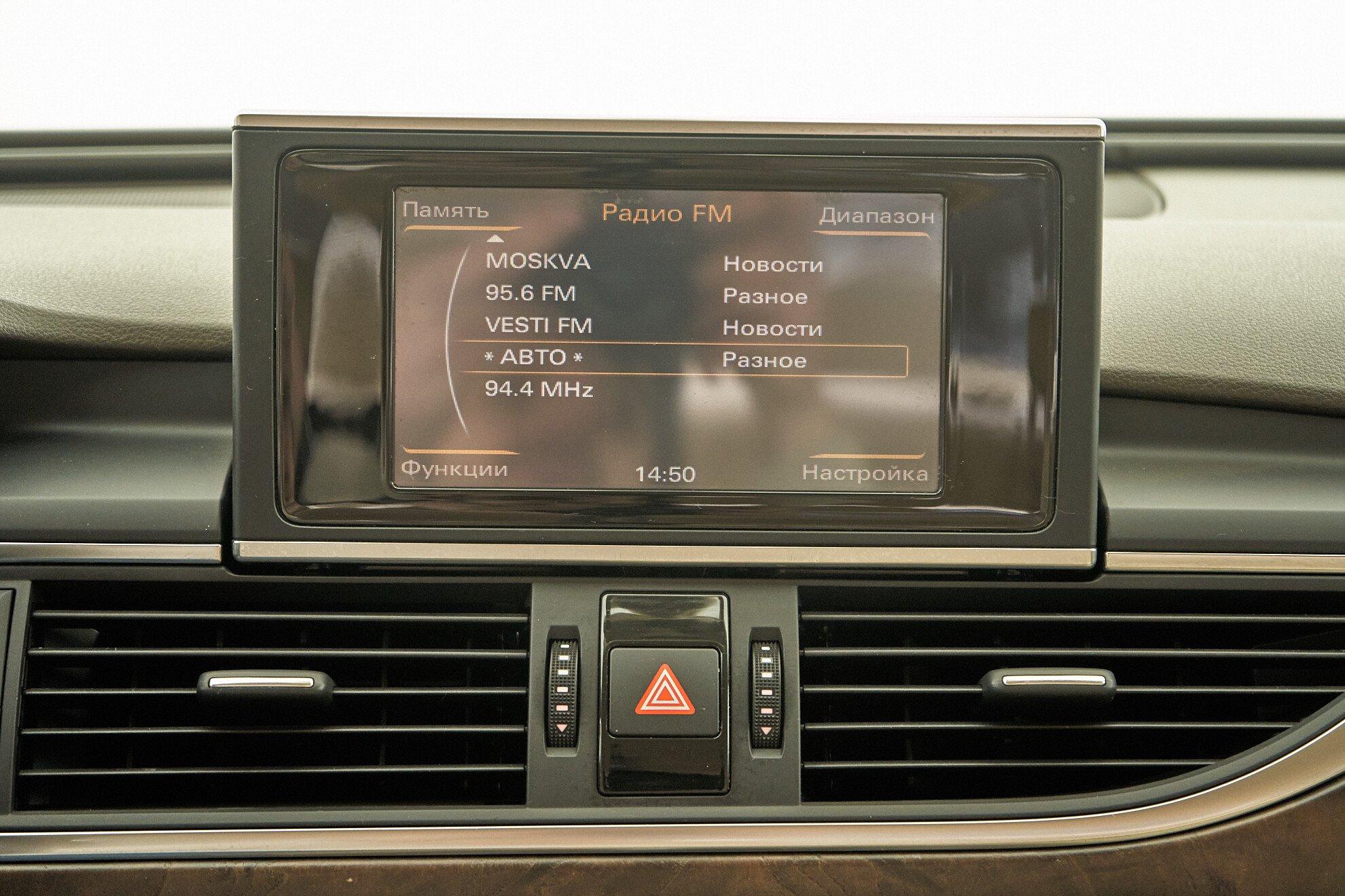 Audi A6 2012, черный