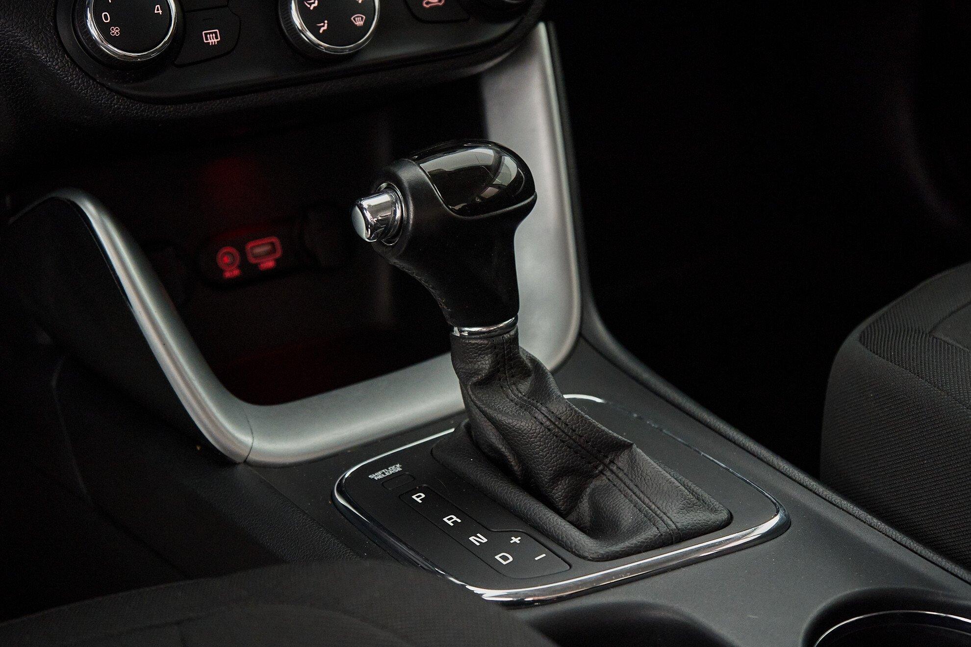 Kia Ceed 2015, серый