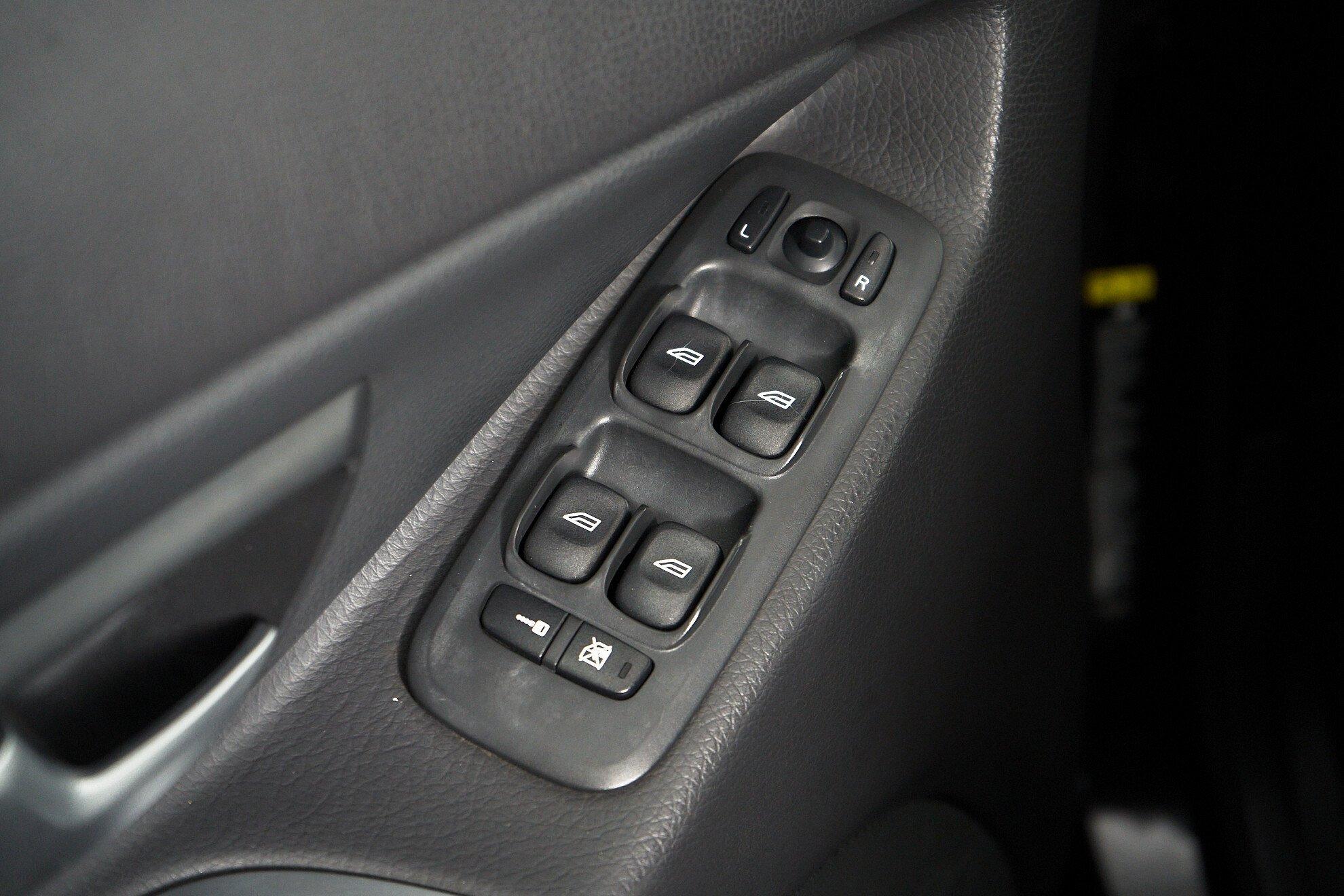 Volvo XC90 2011, черный