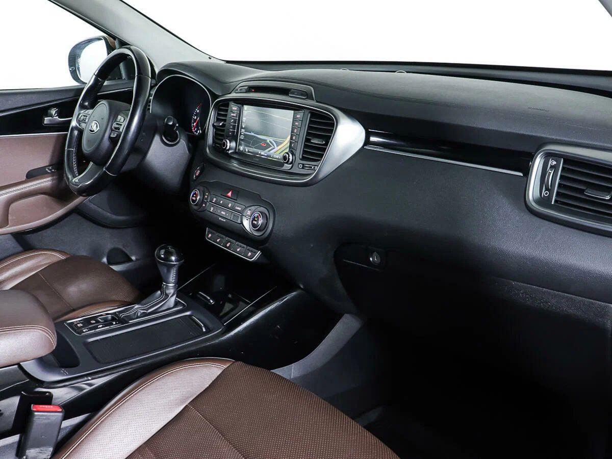 Kia Sorento 2017, коричневый
