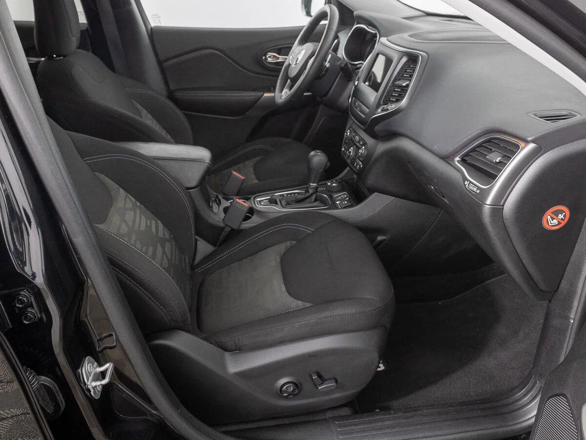 Jeep Cherokee 2017, черный