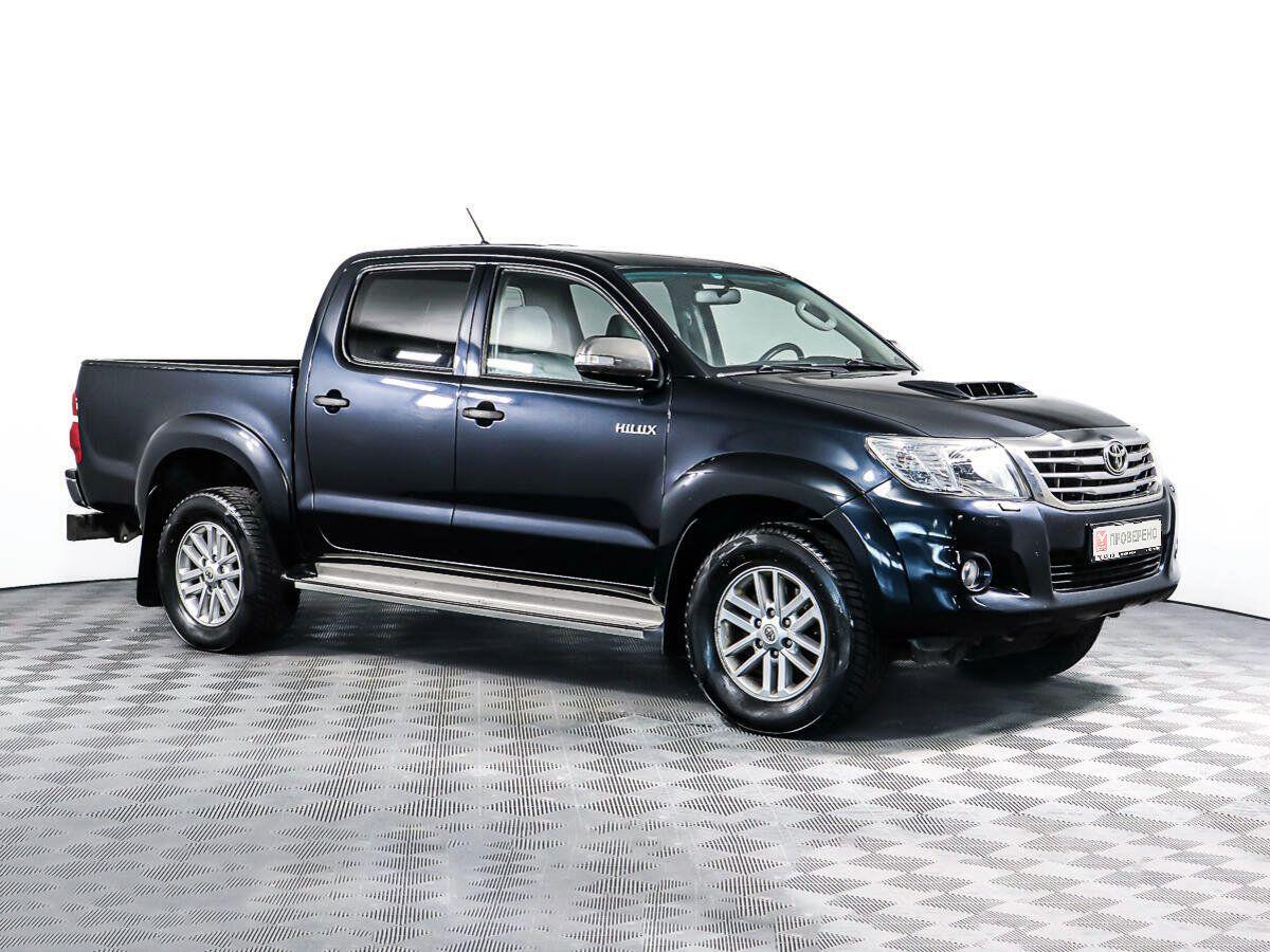 Toyota Hilux 2013, синий