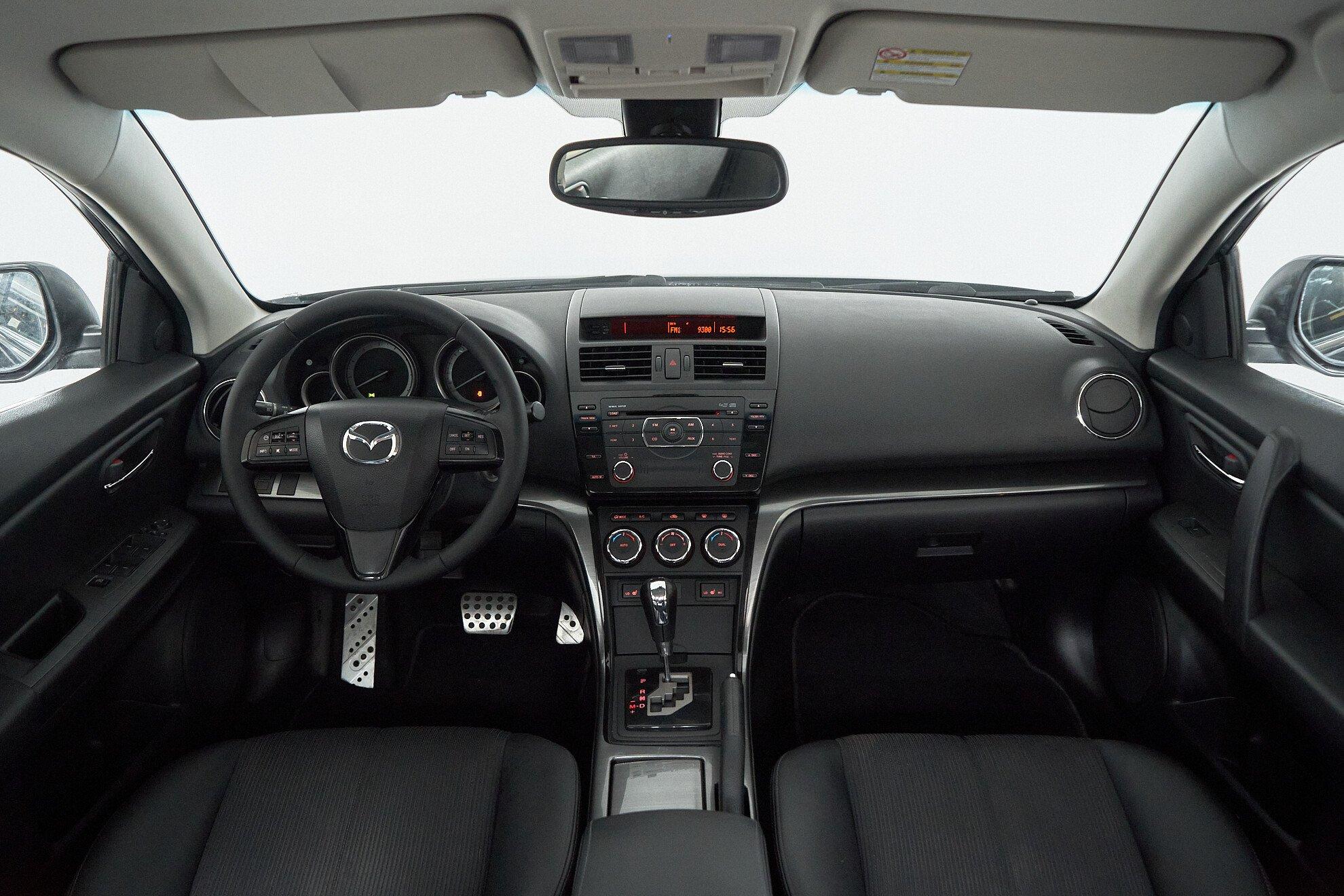Mazda 6 2010, черный