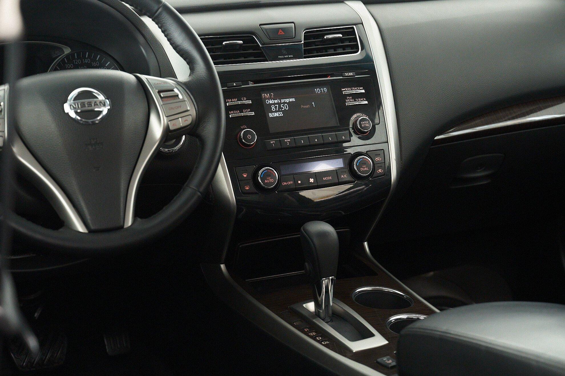 Nissan Teana 2014, черный