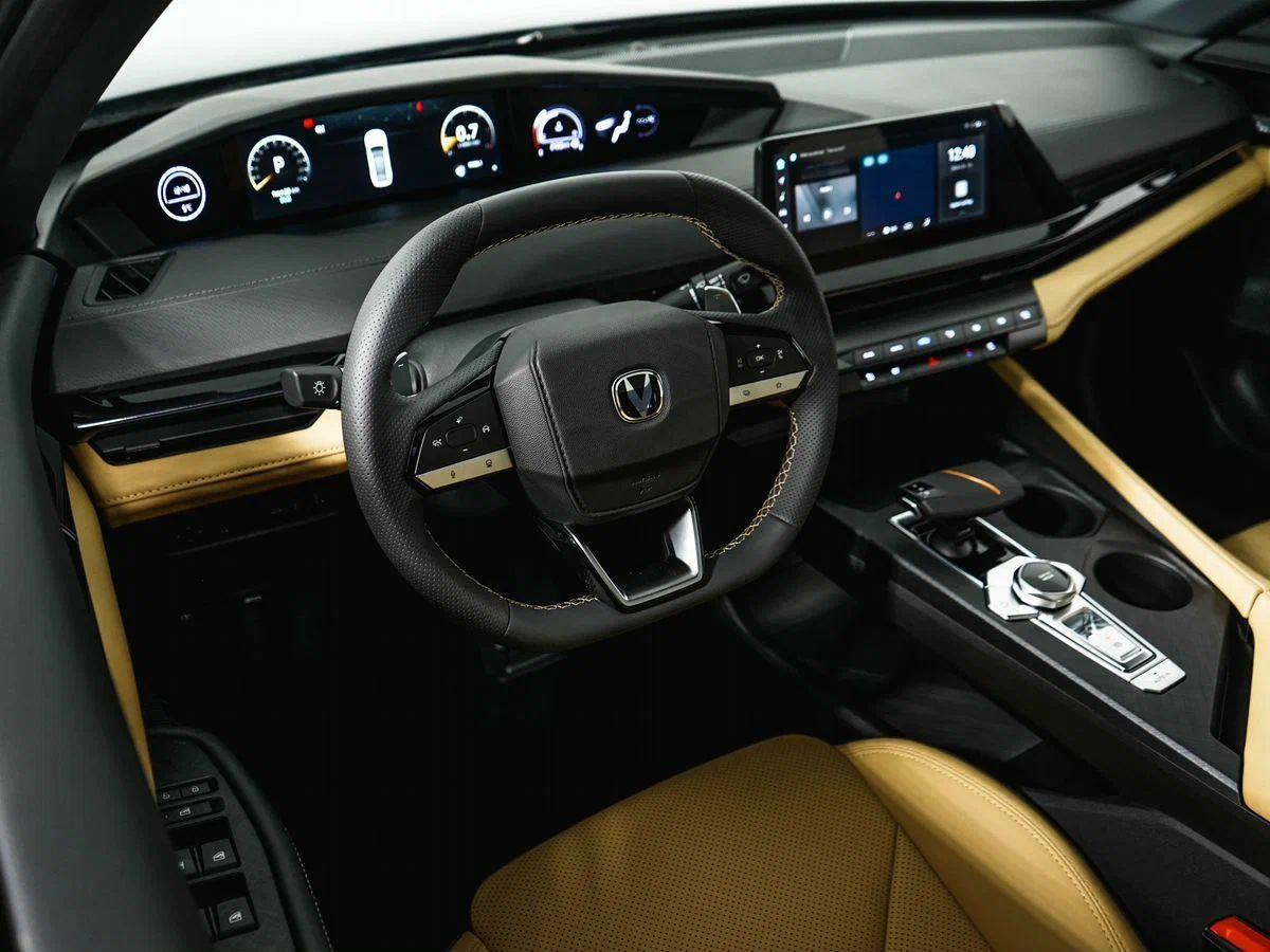 Changan UNI-V 2024, серый