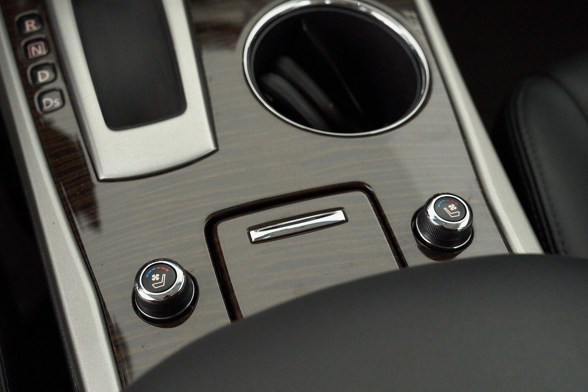 Nissan Teana 2014, белый