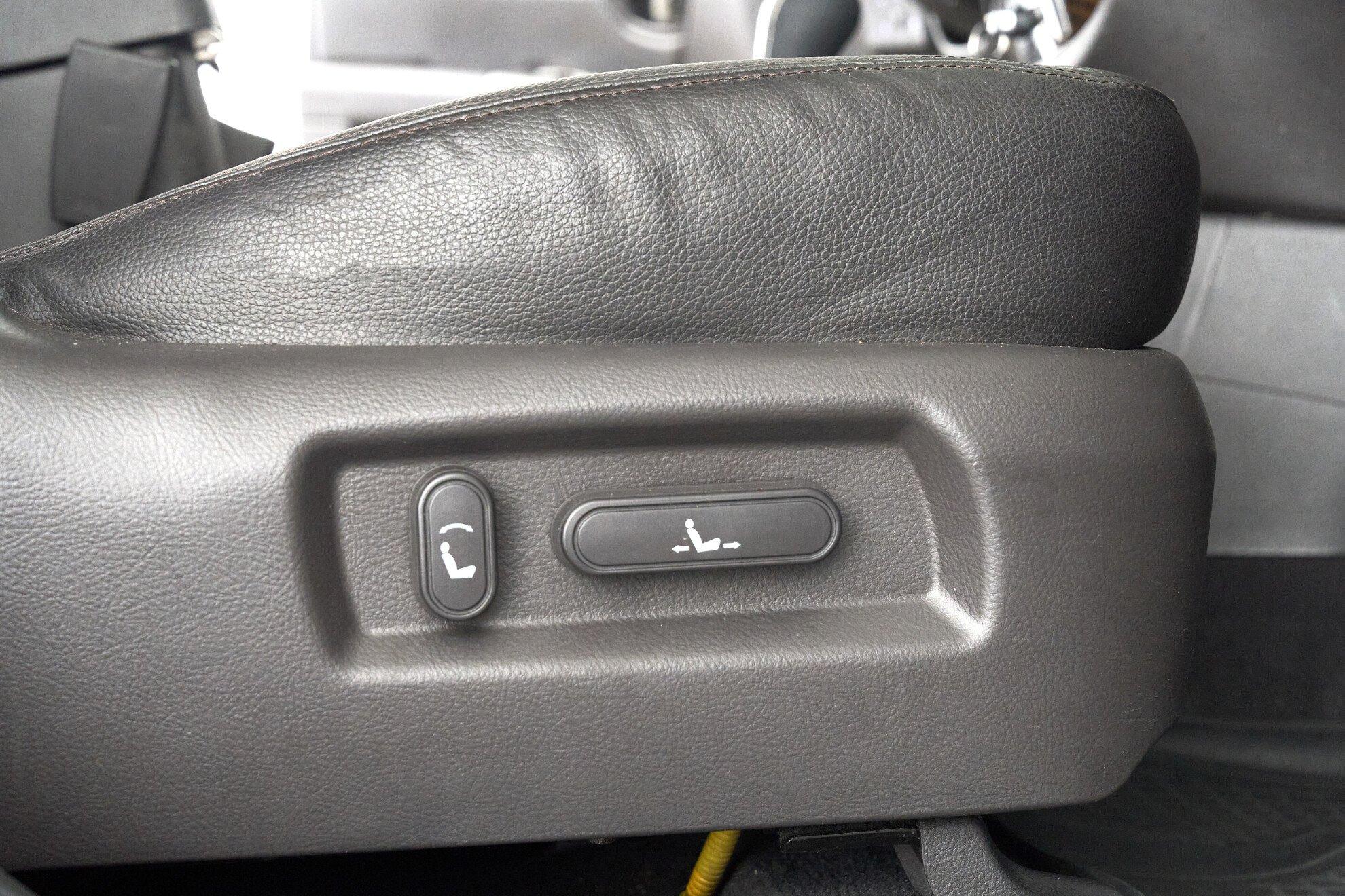 Hyundai Santa Fe 2011, черный