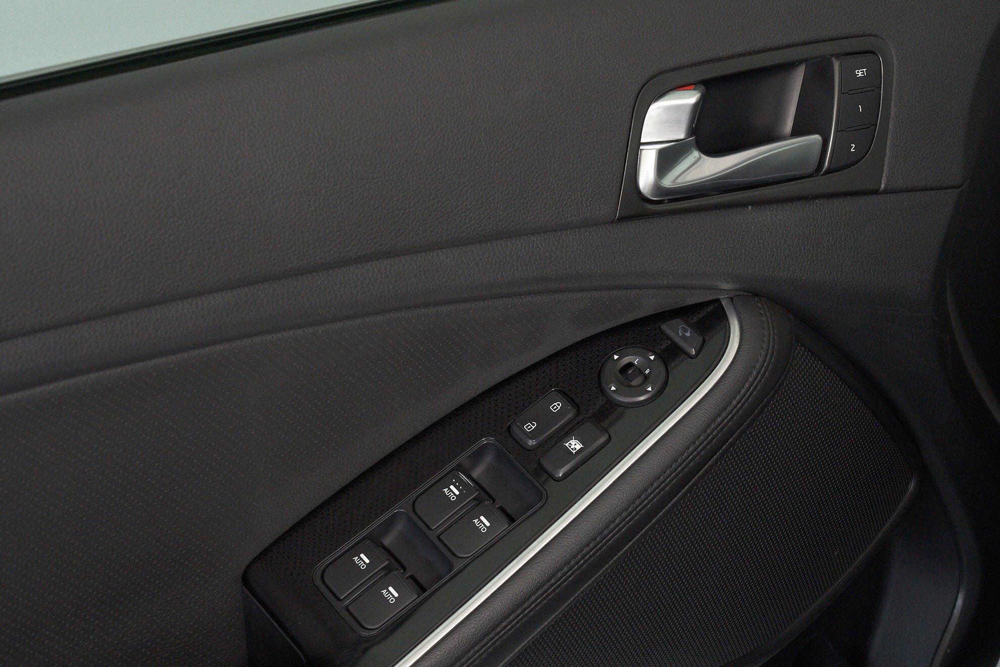 Kia Optima 2015, белый