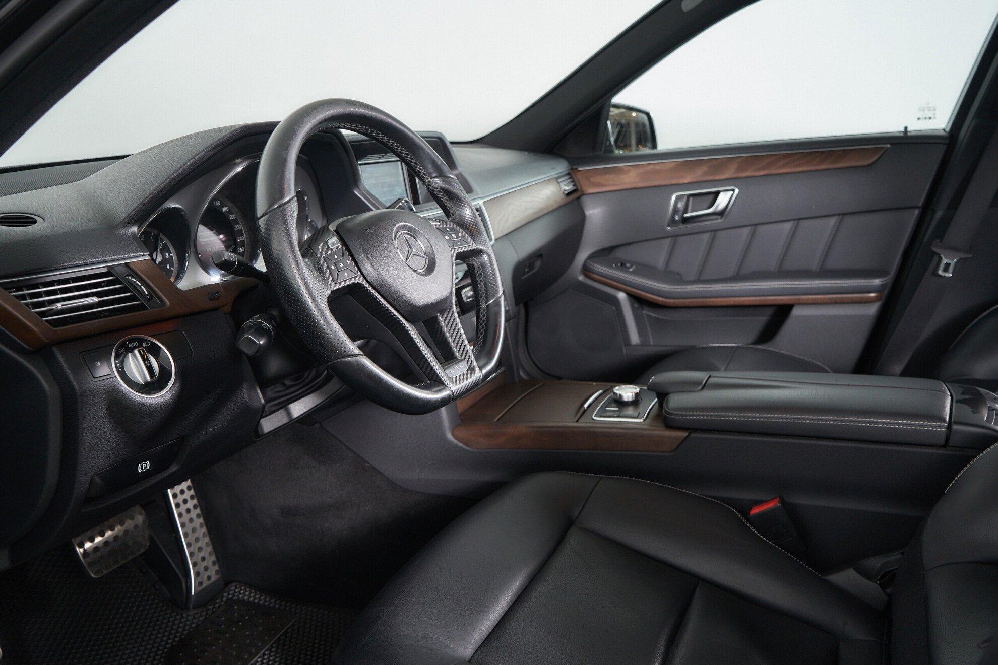 Mercedes-Benz E-Класс 2012, черный