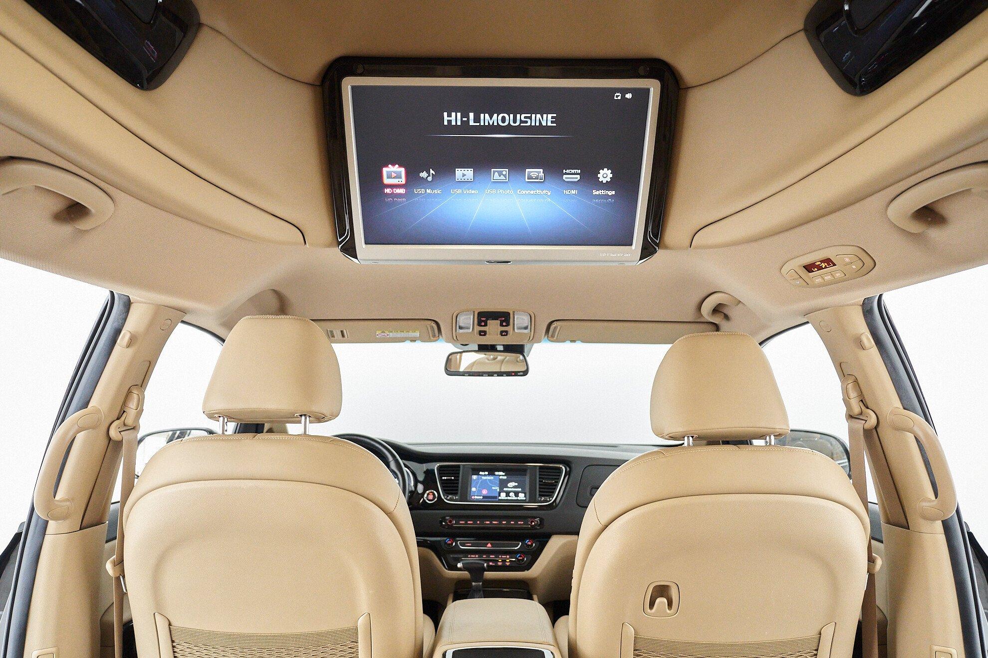 Kia Carnival 2020, черный
