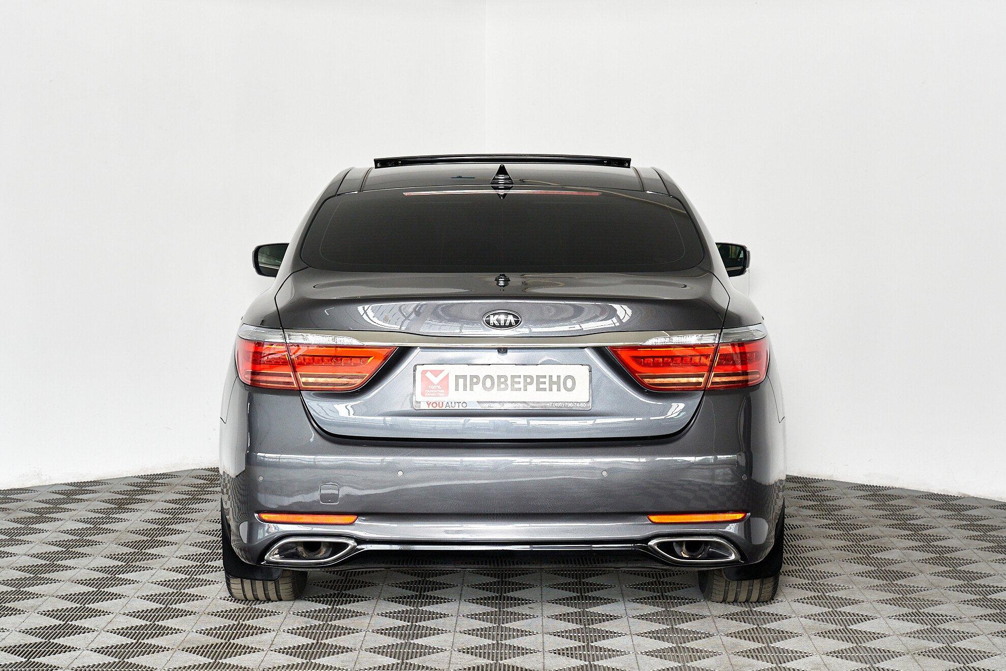 Kia Quoris 2017, серый