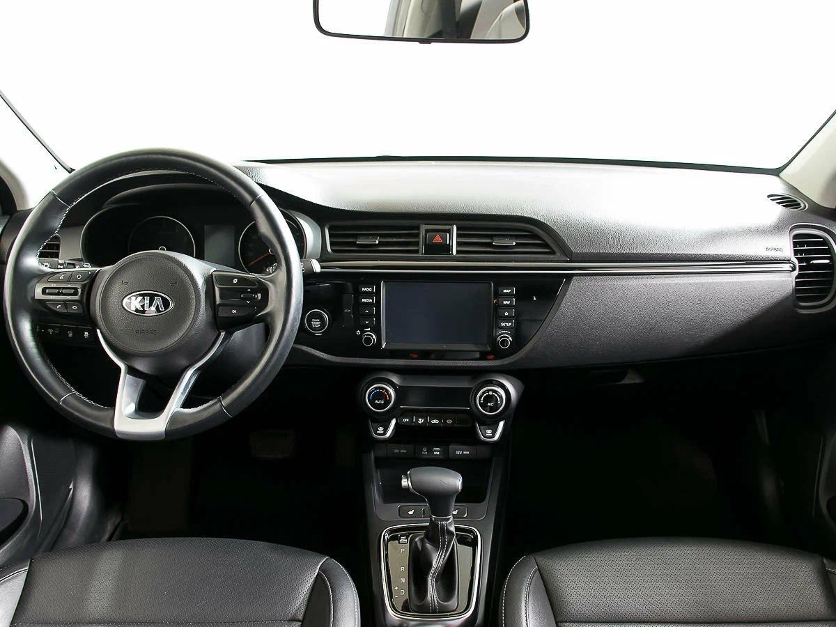 Kia Rio X-Line 2020, серый