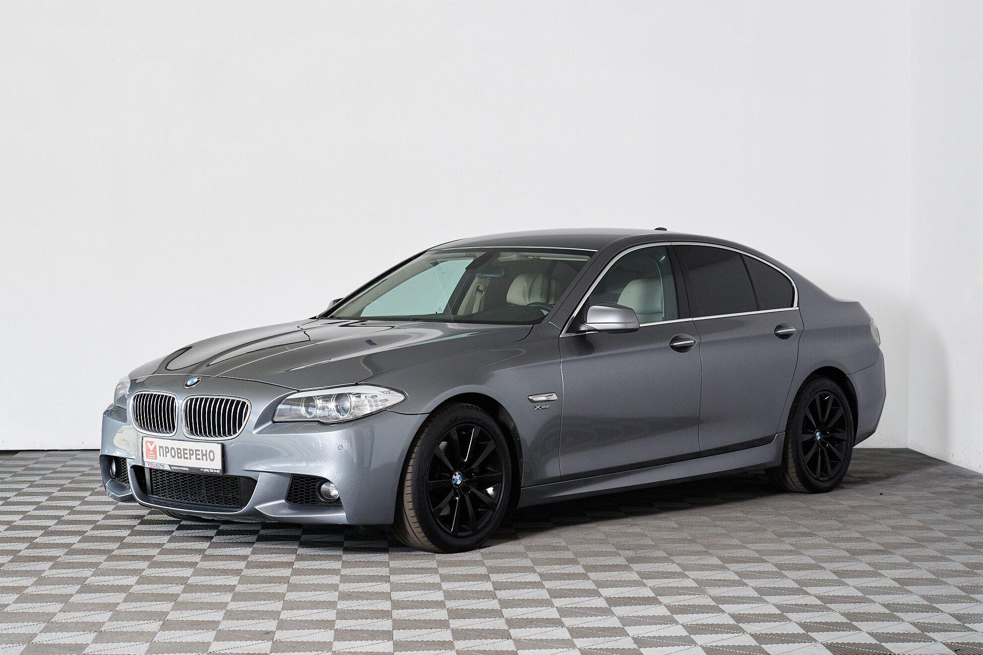 BMW 5 серии 2012, серый