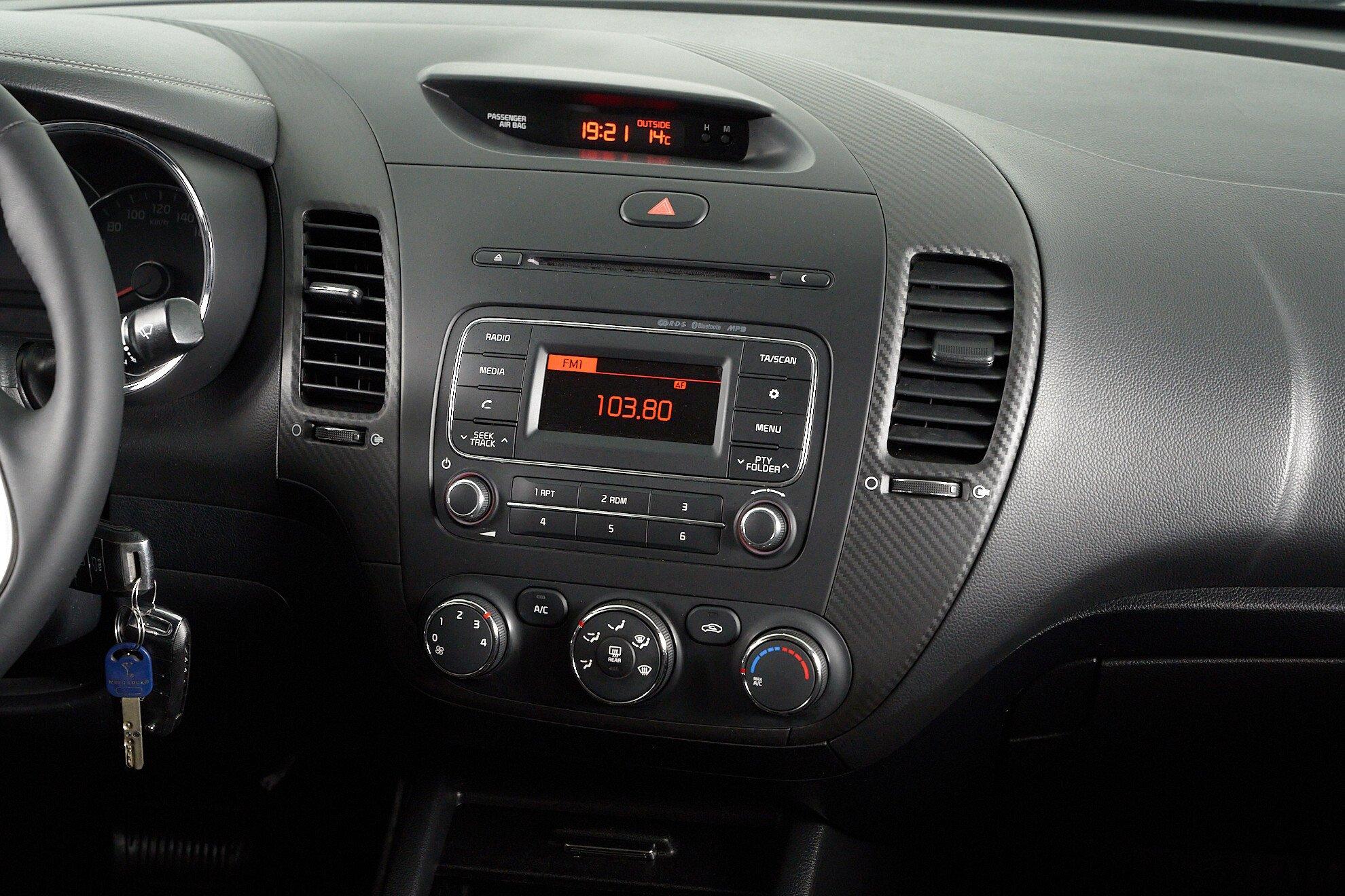 Kia Cerato 2016, черный