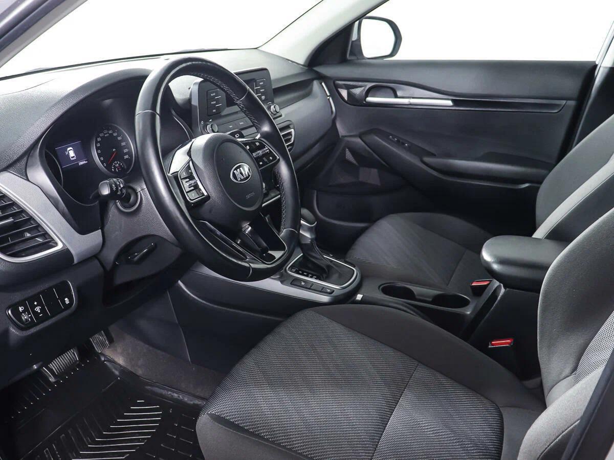 Kia Seltos 2021, серый