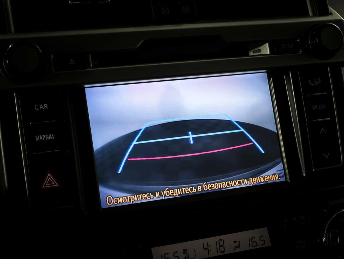 Toyota Land Cruiser Prado 2015, серый