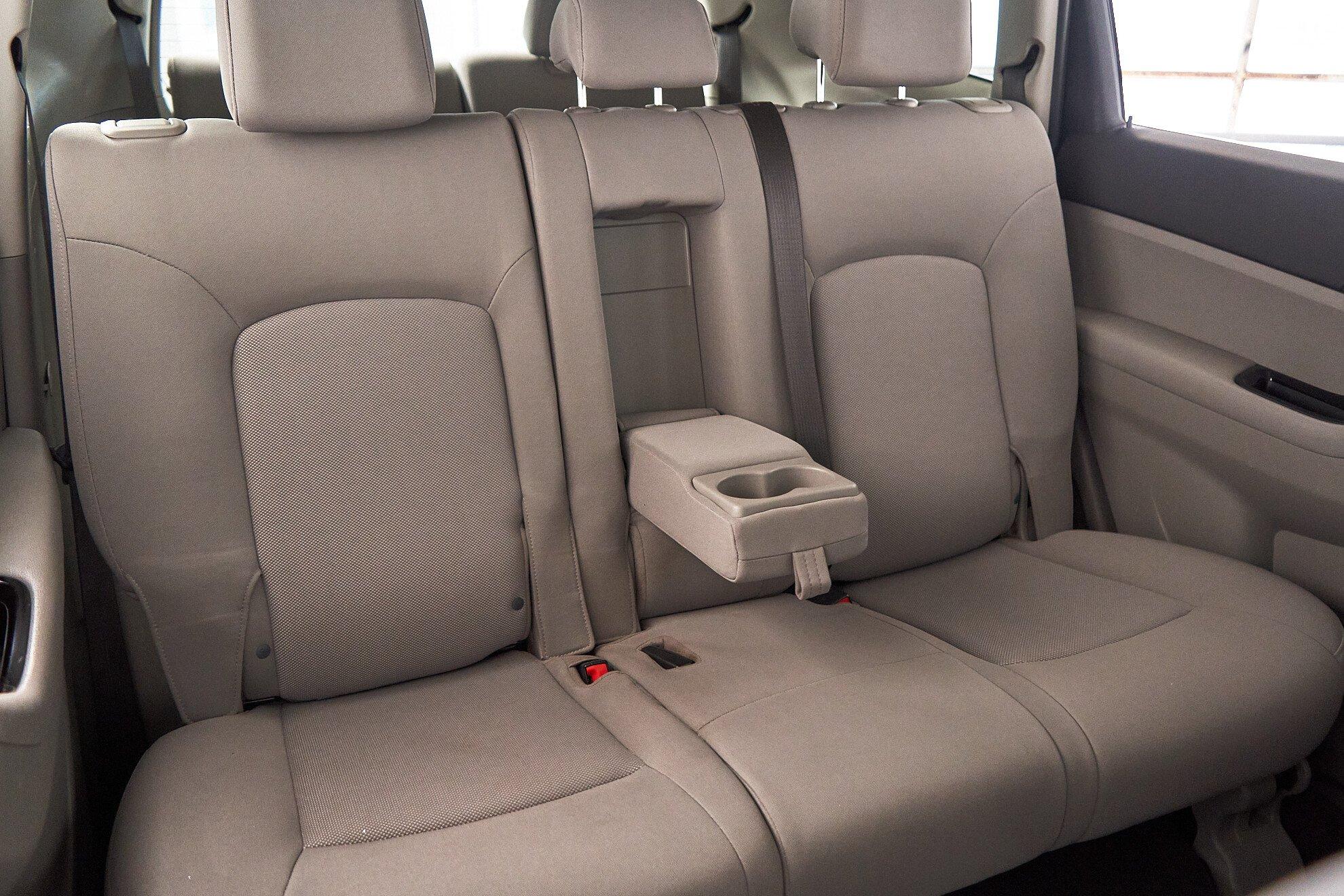 Chevrolet Orlando 2014, черный