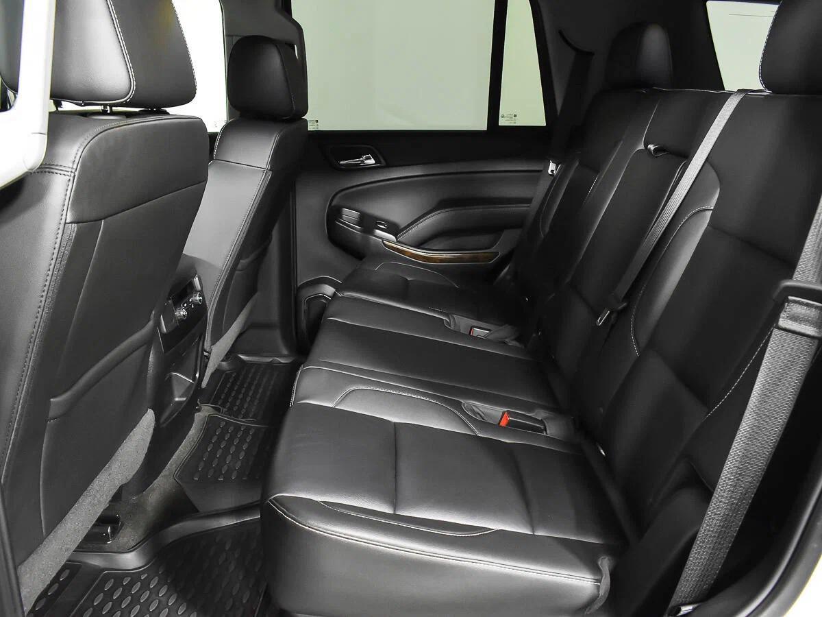 Chevrolet Tahoe 2020, белый