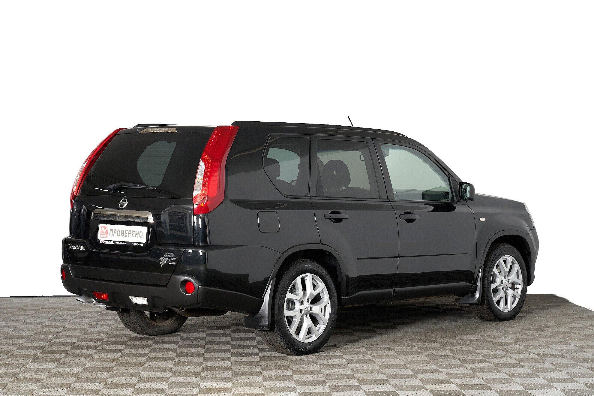 Nissan X-Trail 2013, черный