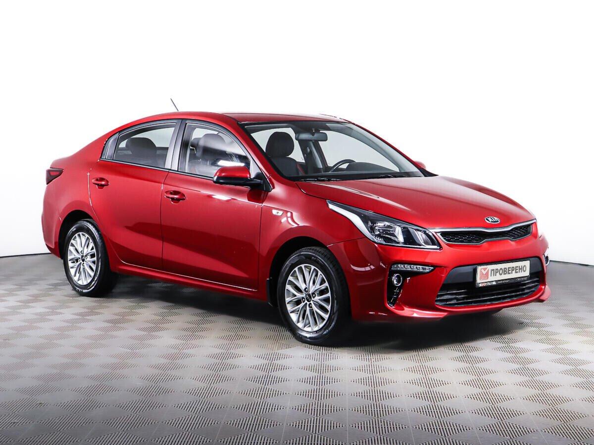 Kia Rio 2020, красный