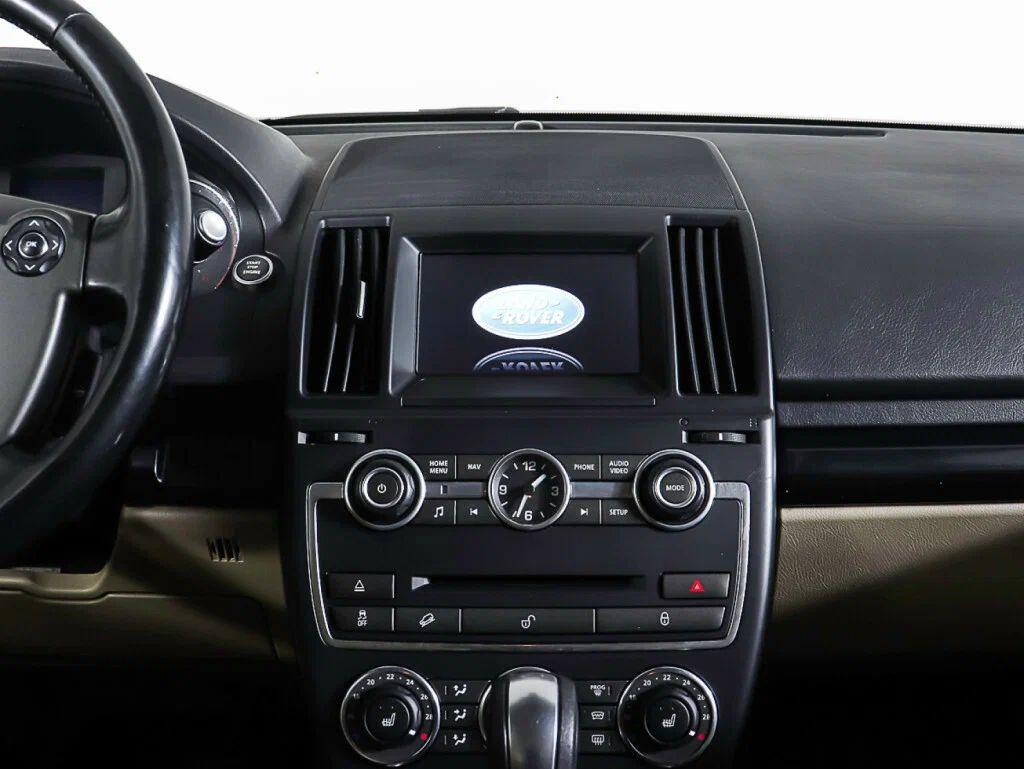 Land Rover Freelander 2014, белый