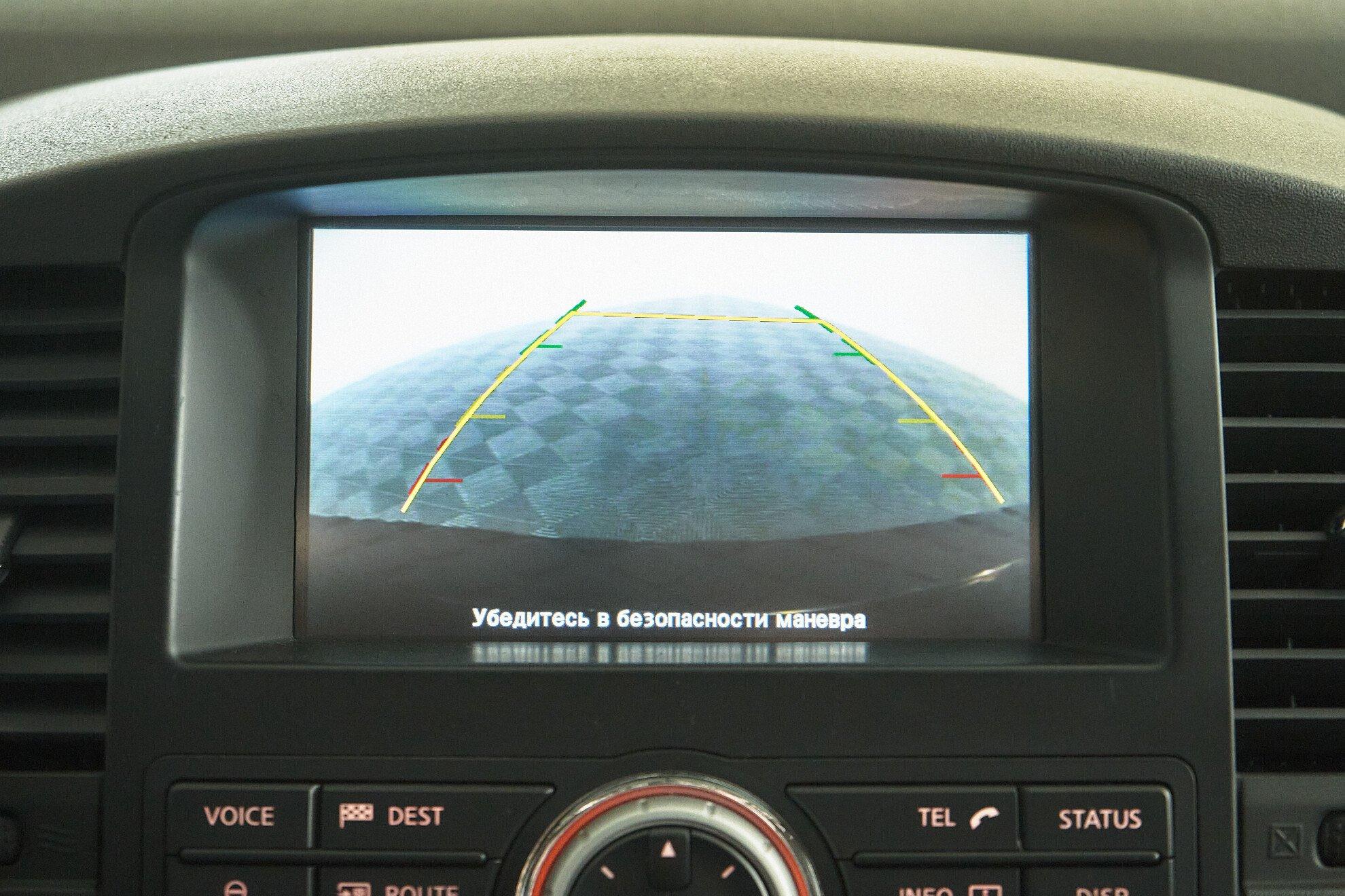 Nissan Pathfinder 2012, черный