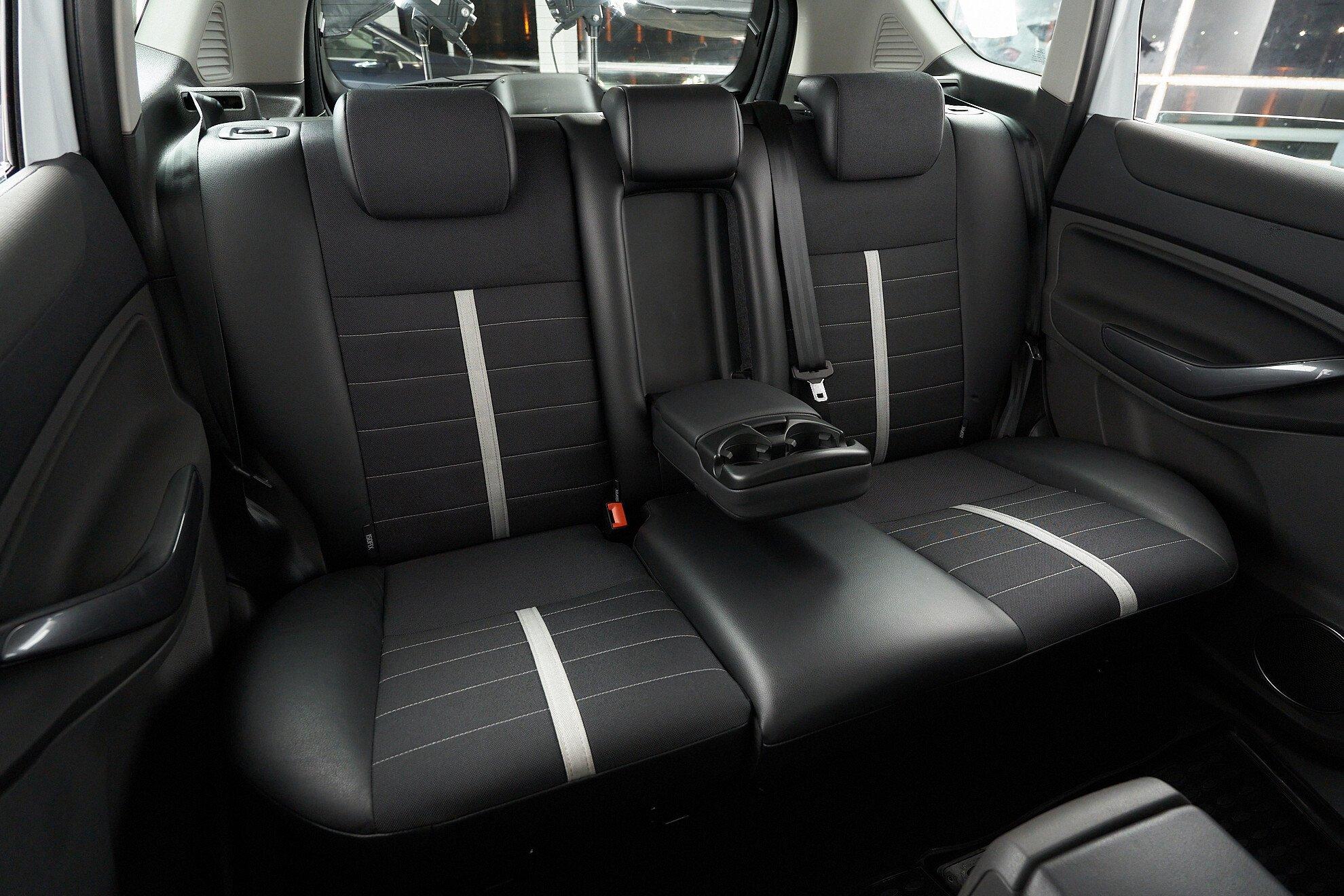 Ford Kuga 2012, белый