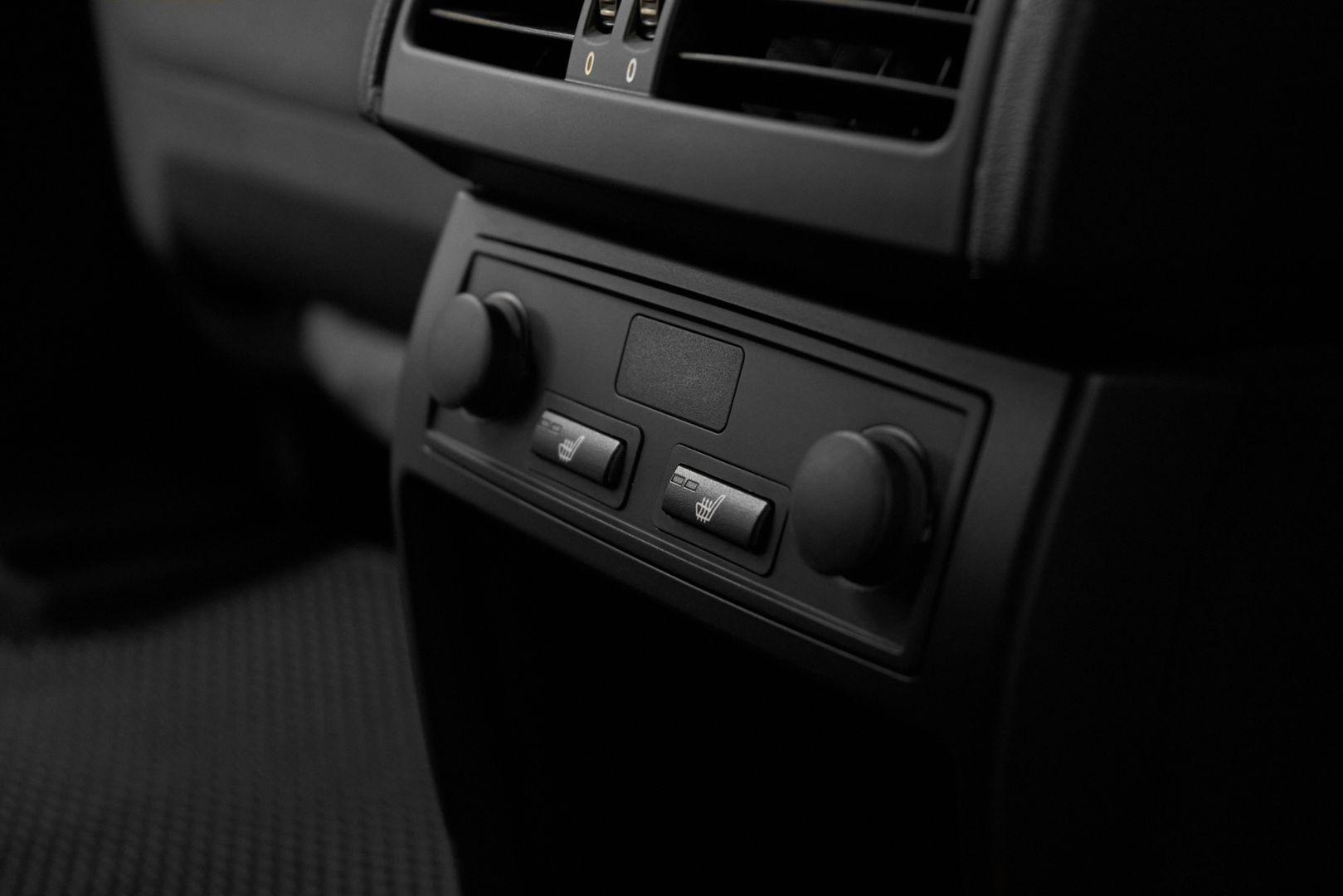 BMW X5 2010, черный