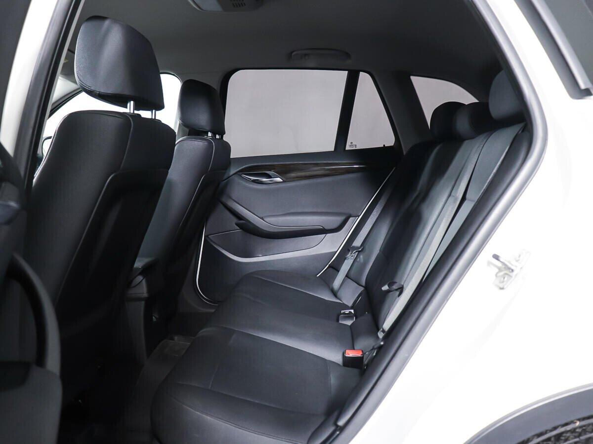 BMW X1 2014, белый