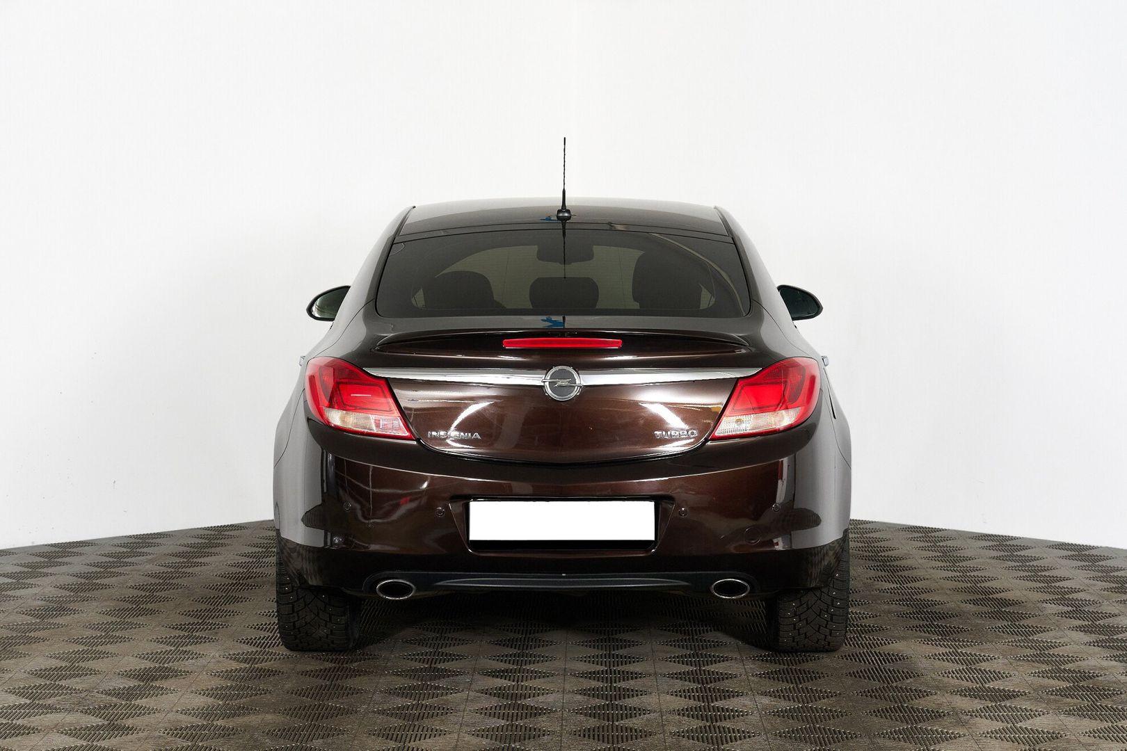 Opel Insignia 2012, коричневый