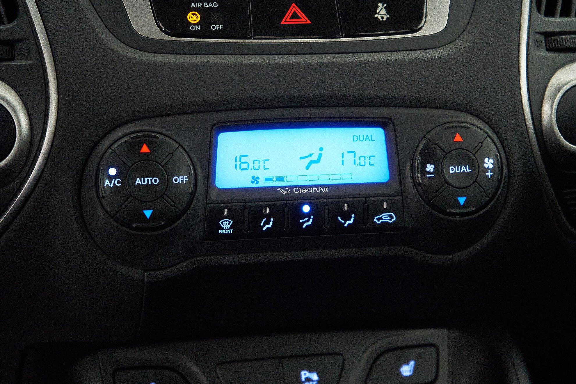 Hyundai ix35 2013, серебряный