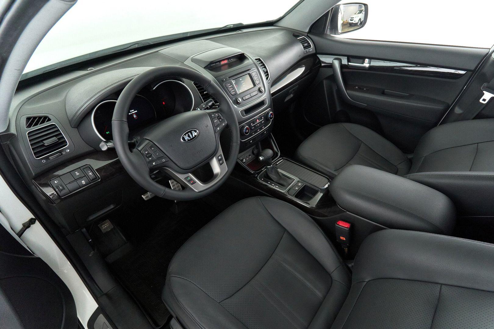 Kia Sorento 2018, белый