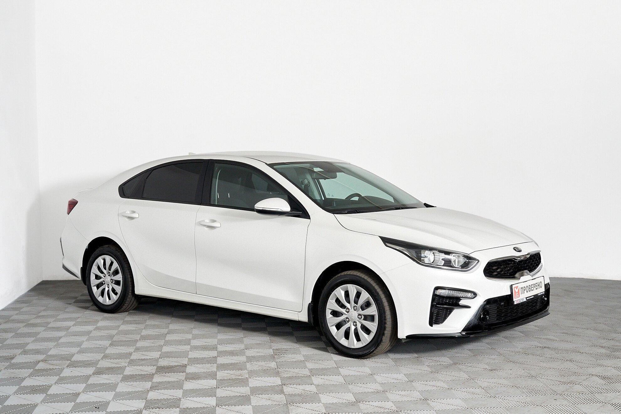 Kia Cerato 2019, белый