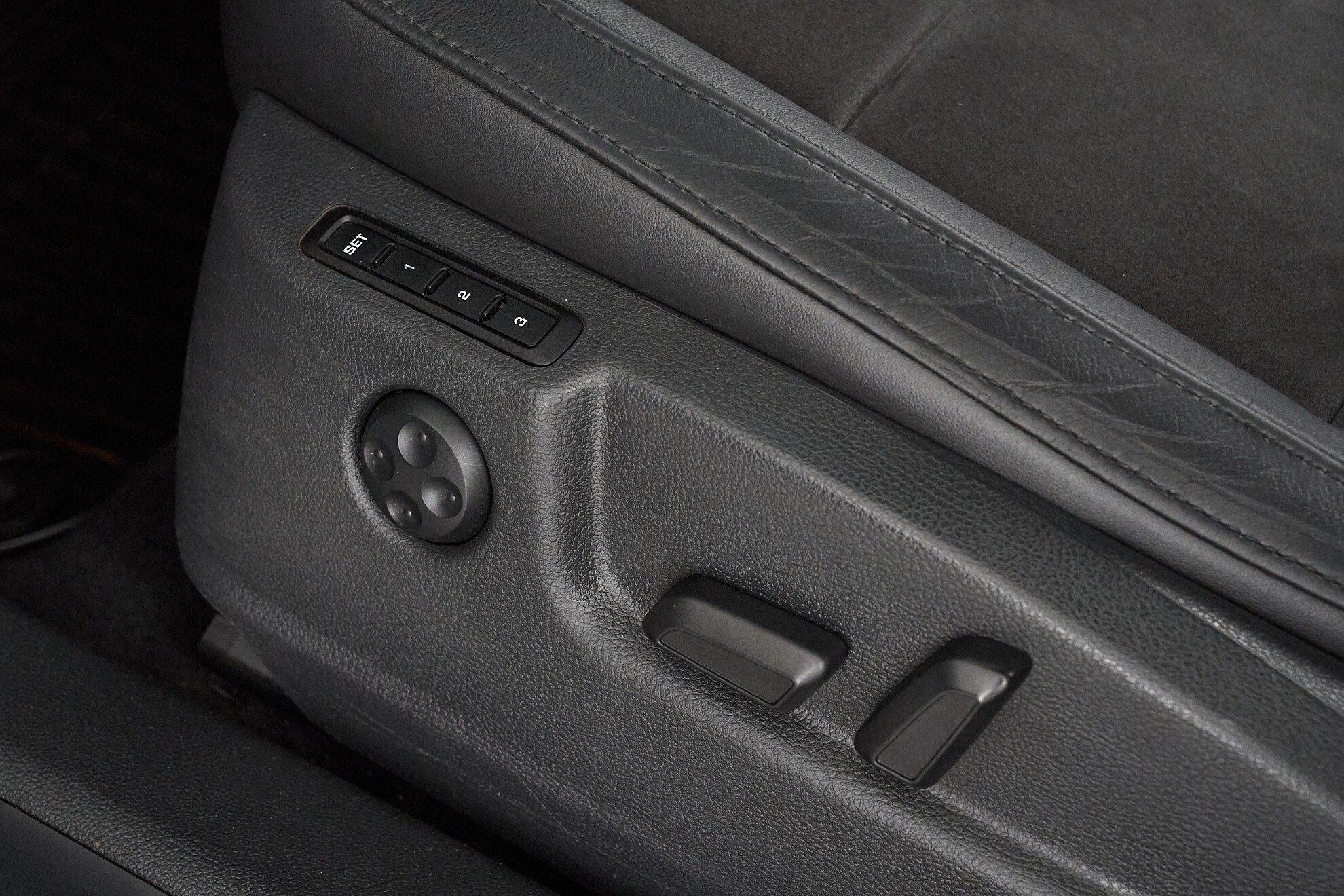 Skoda Superb 2013, серебряный