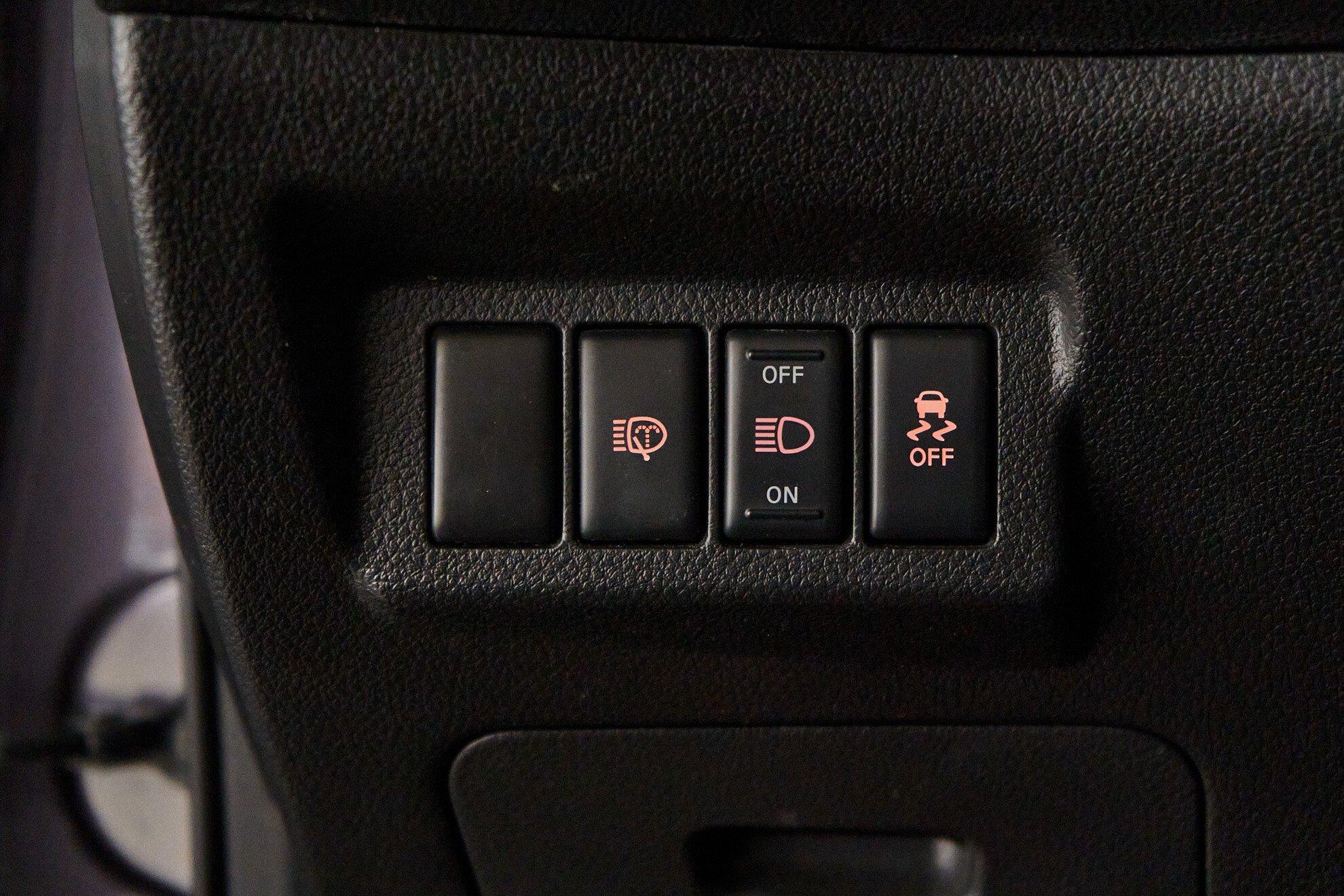 Nissan X-Trail 2012, серый