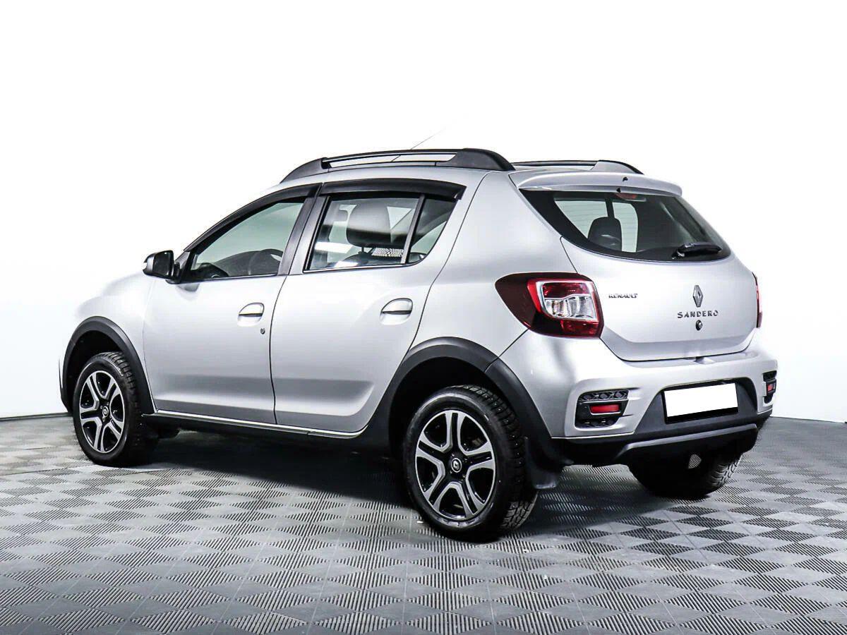 Renault Sandero 2021, серебряный