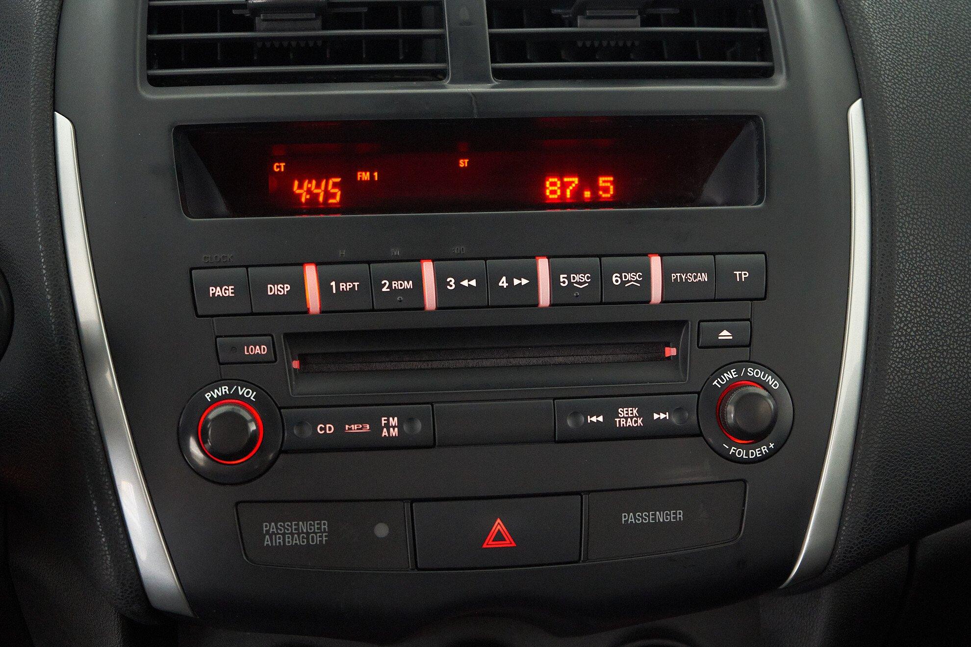 Mitsubishi ASX 2012, серебряный