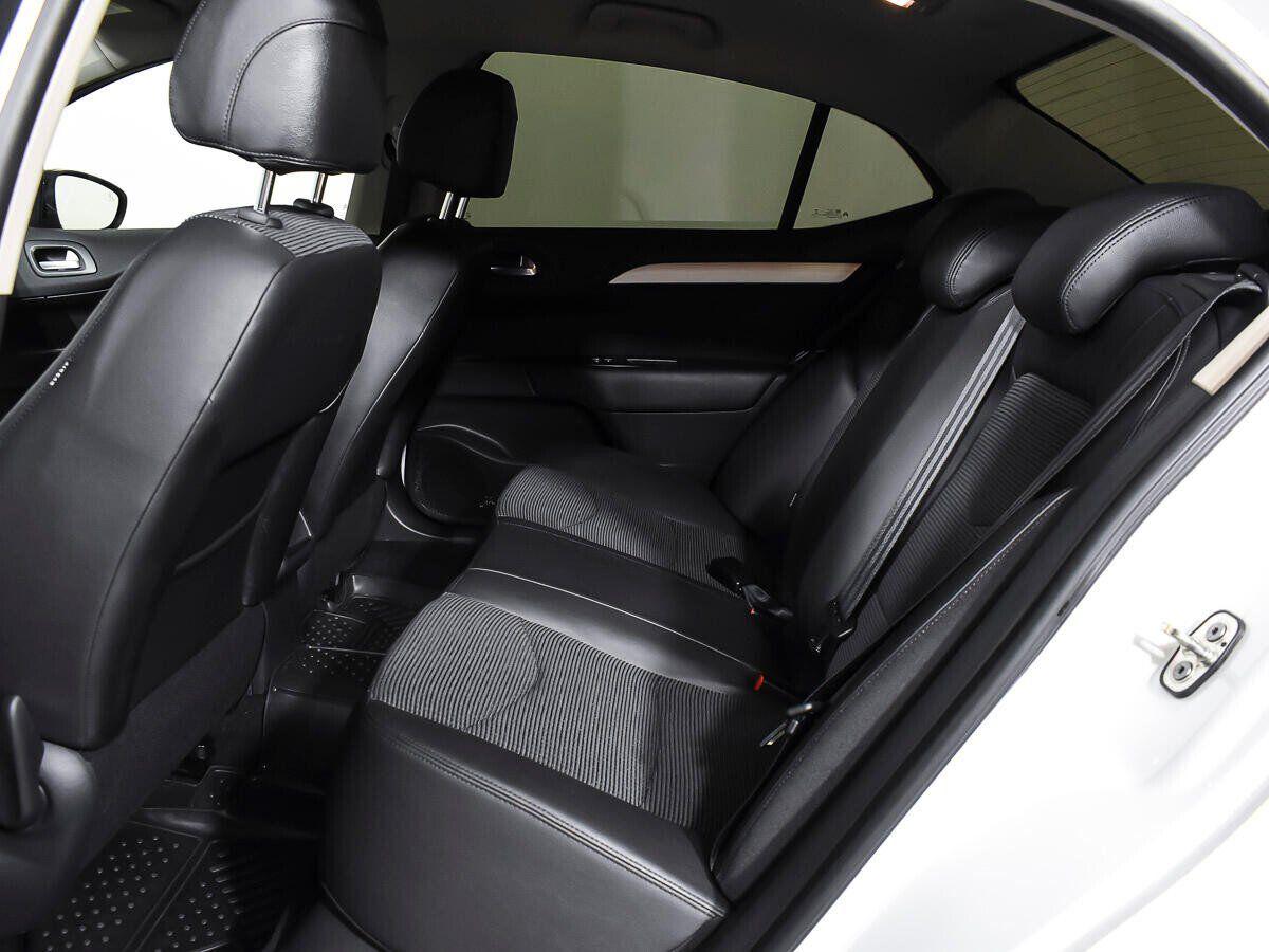 Citroen C4 2019, белый