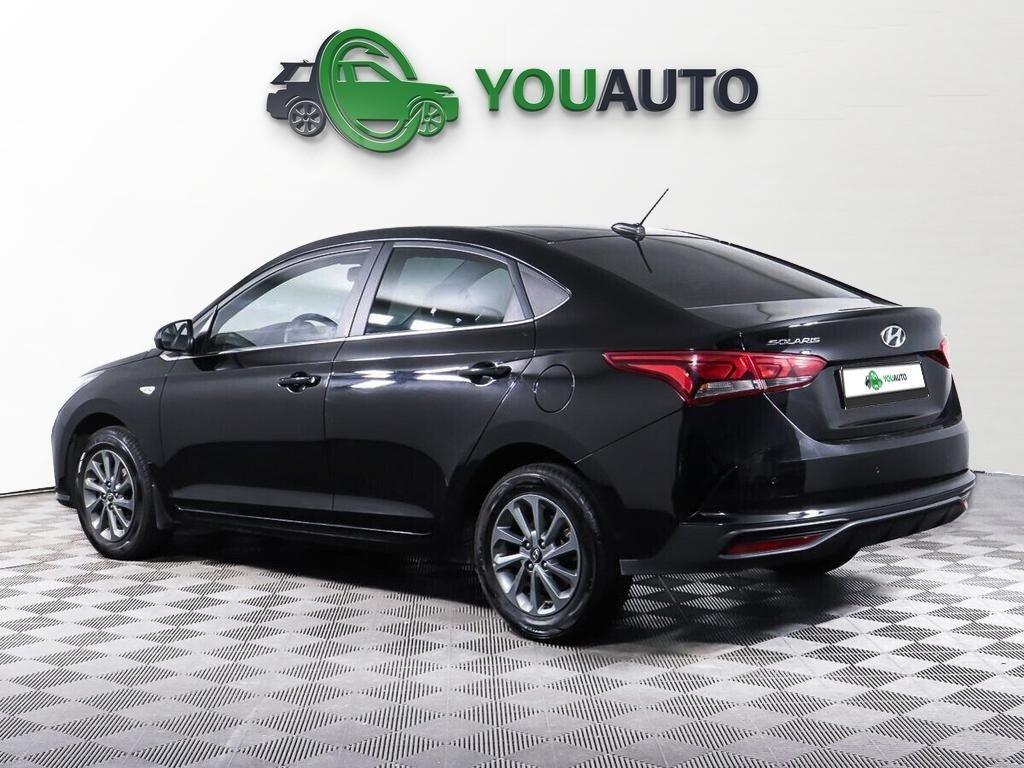 Hyundai Solaris 2021, черный