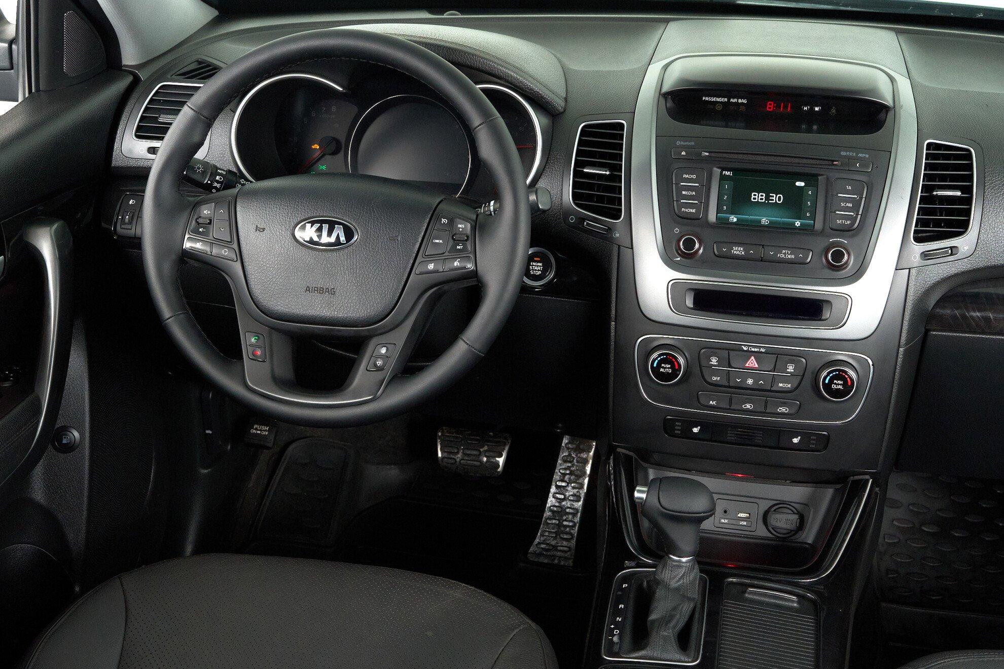 Kia Sorento 2015, зеленый