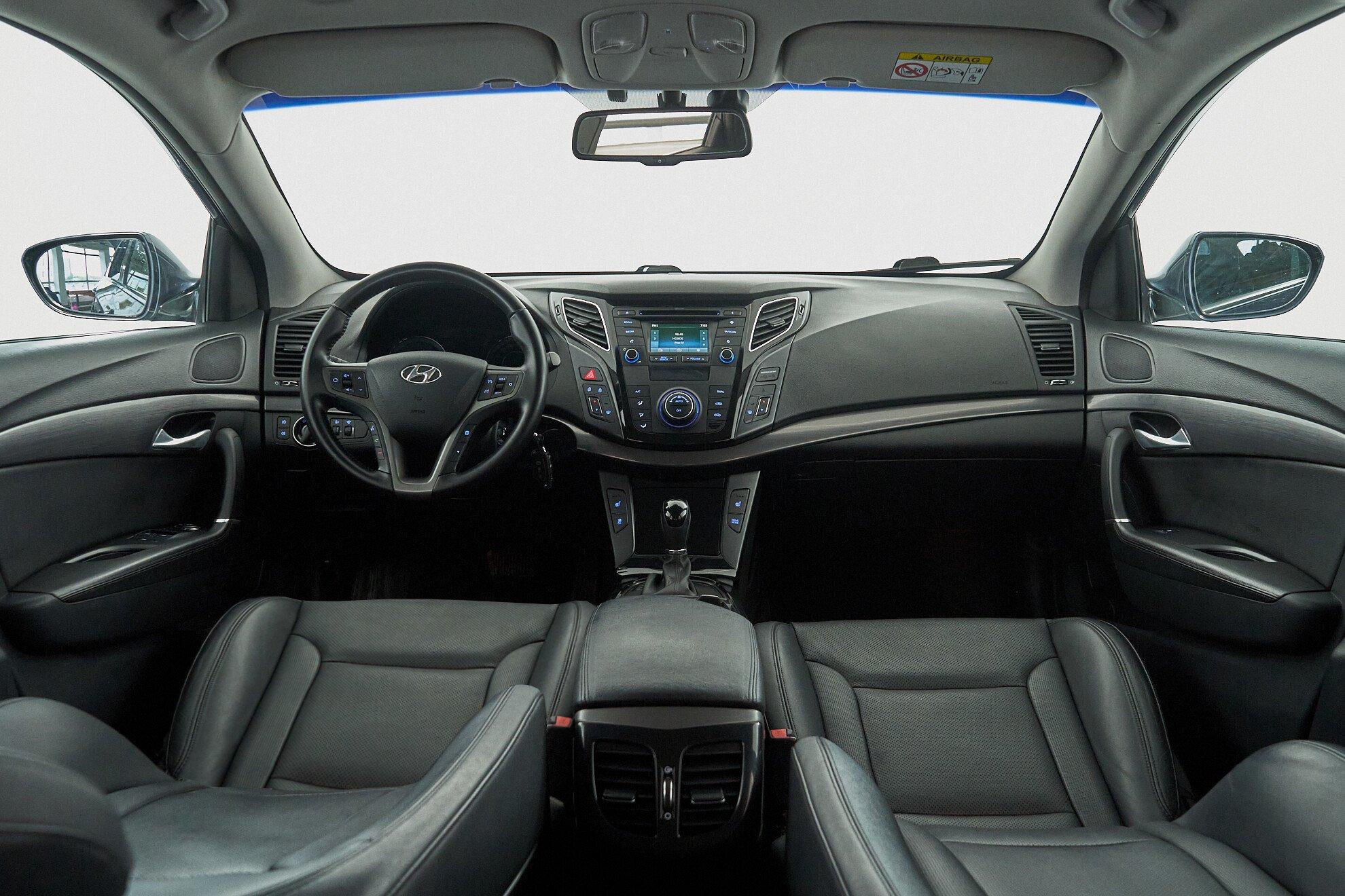 Hyundai i40 2016, синий