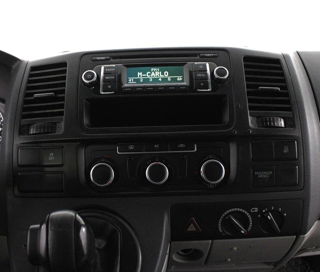 Volkswagen Transporter 2013, синий