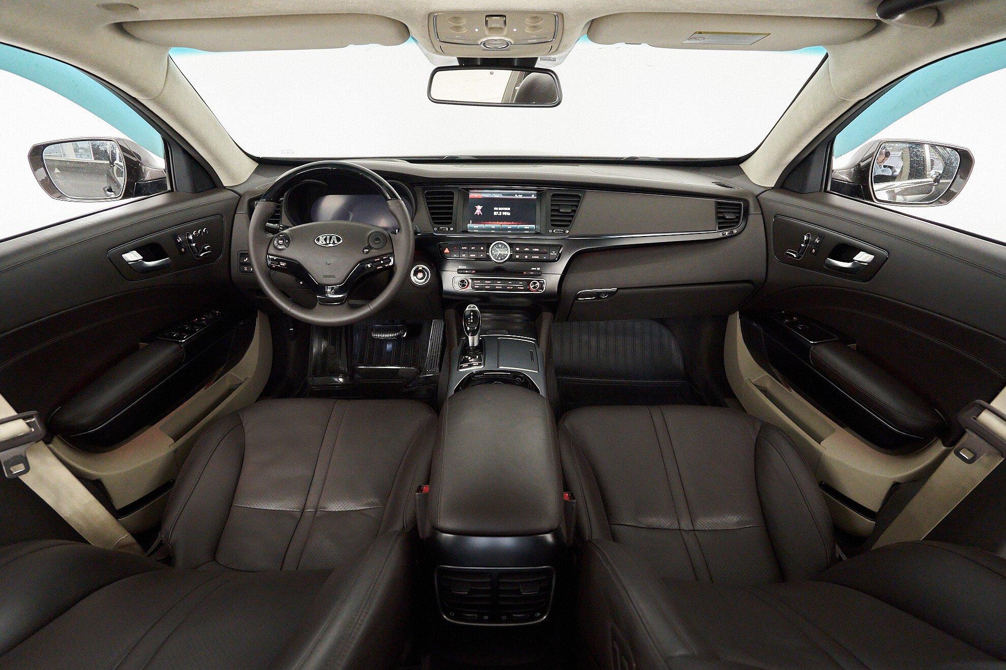 Kia Quoris 2013, коричневый