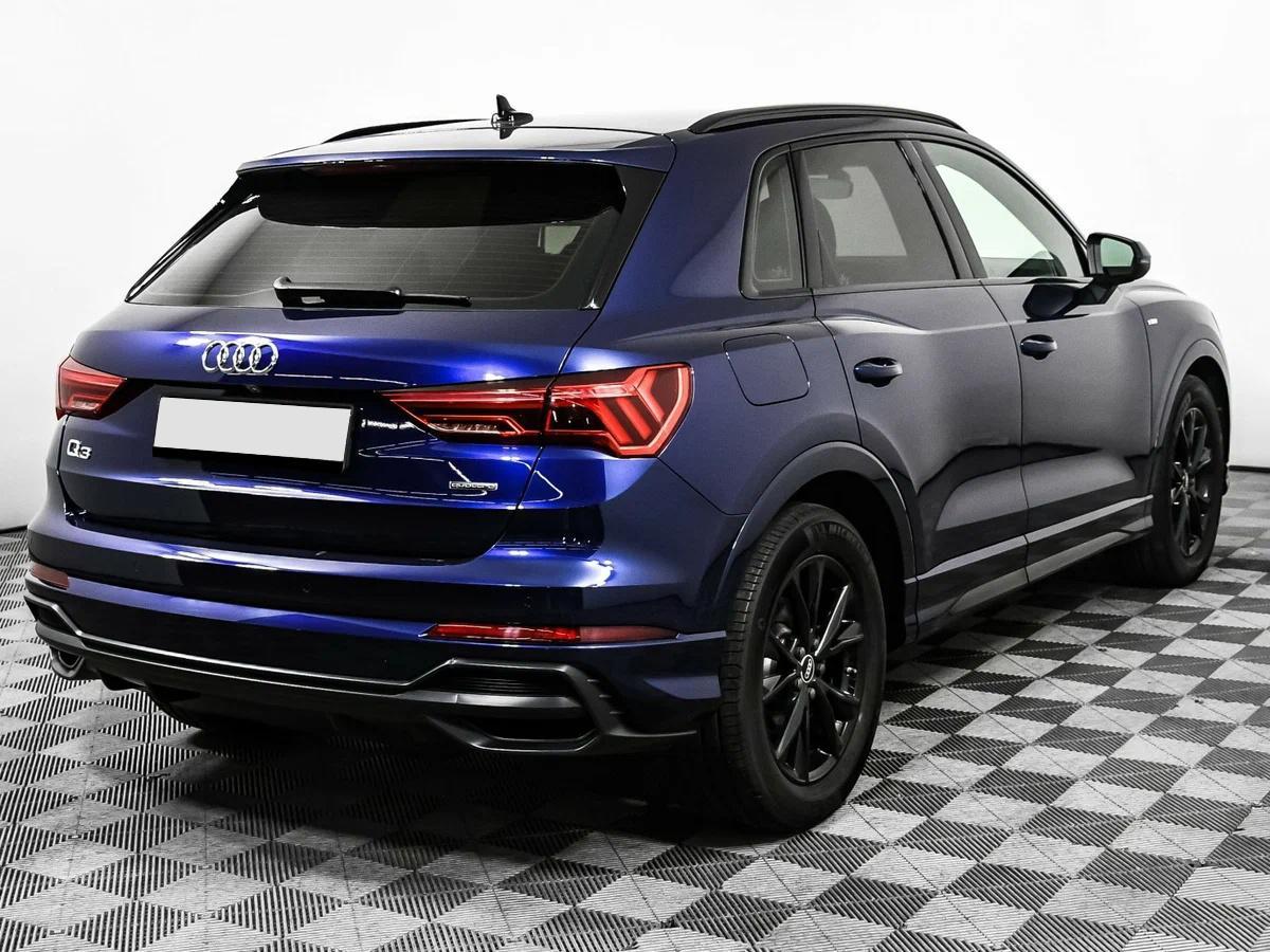 Audi Q3 2021, синий