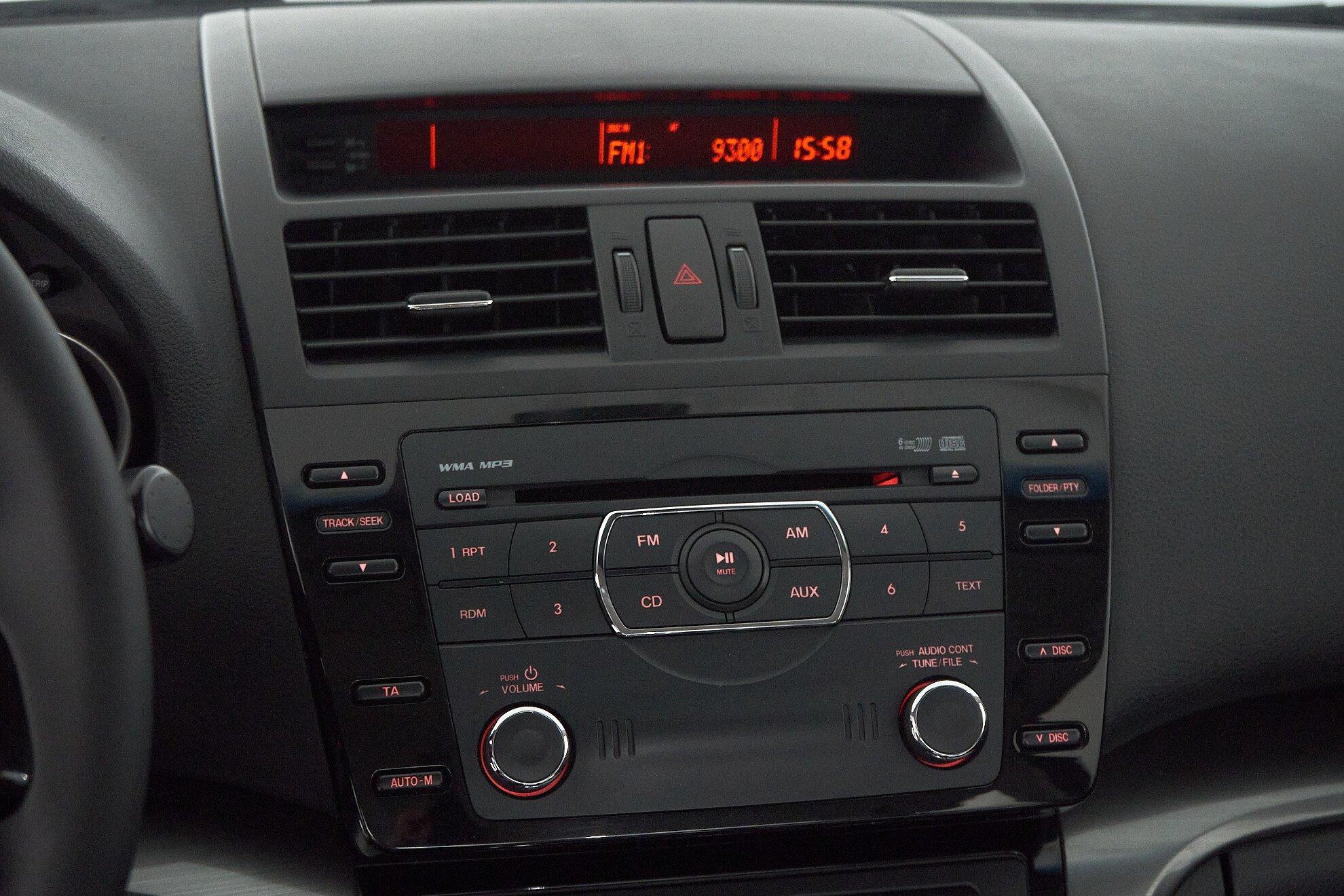 Mazda 6 2010, черный