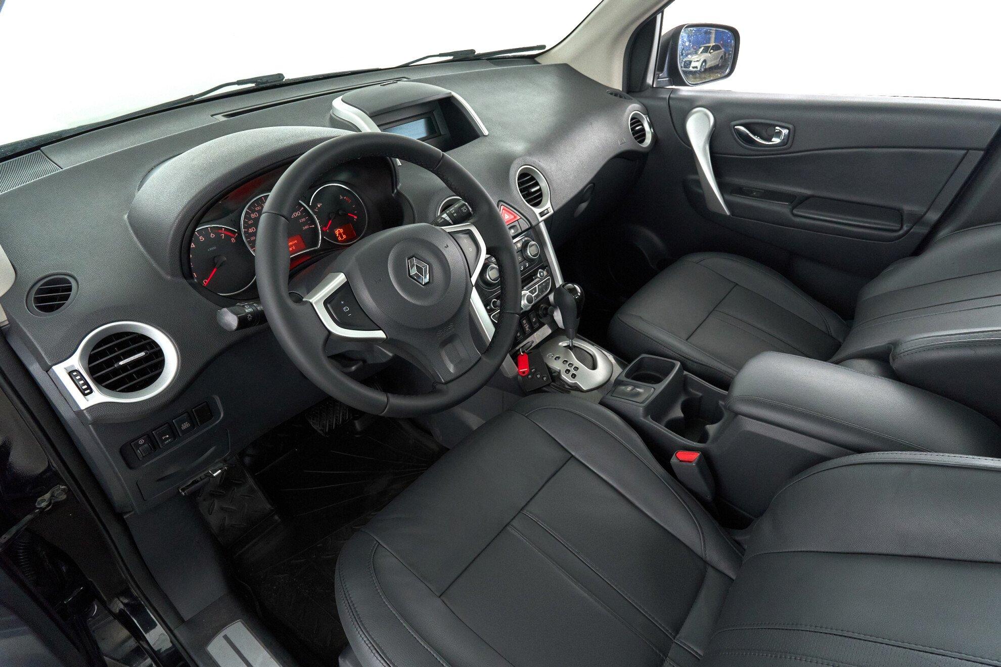 Renault Koleos 2011, черный