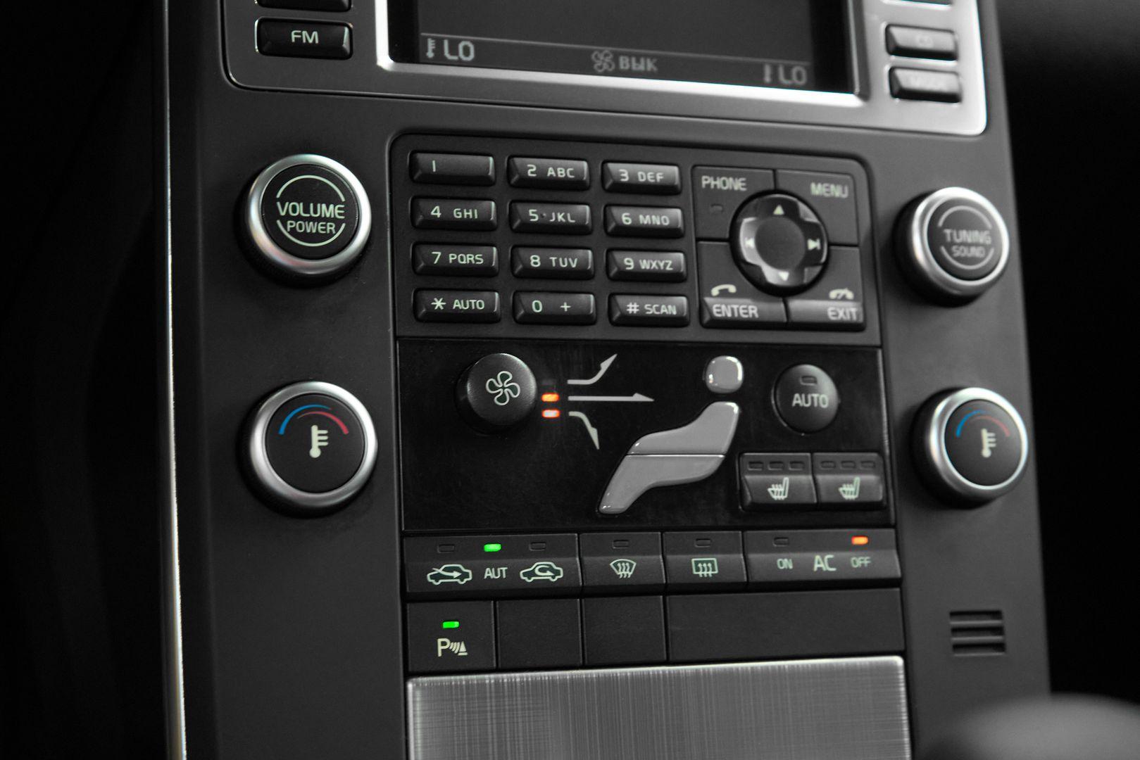 Volvo S80 2010, серебряный