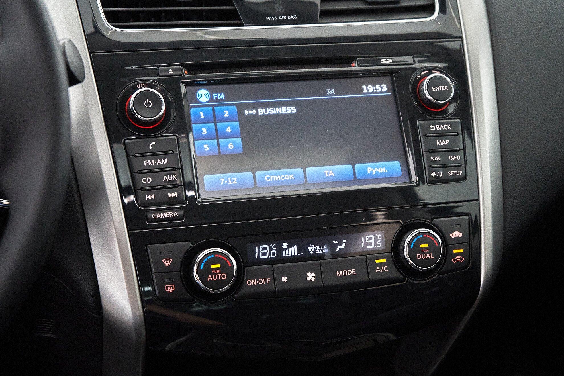 Nissan Teana 2014, черный
