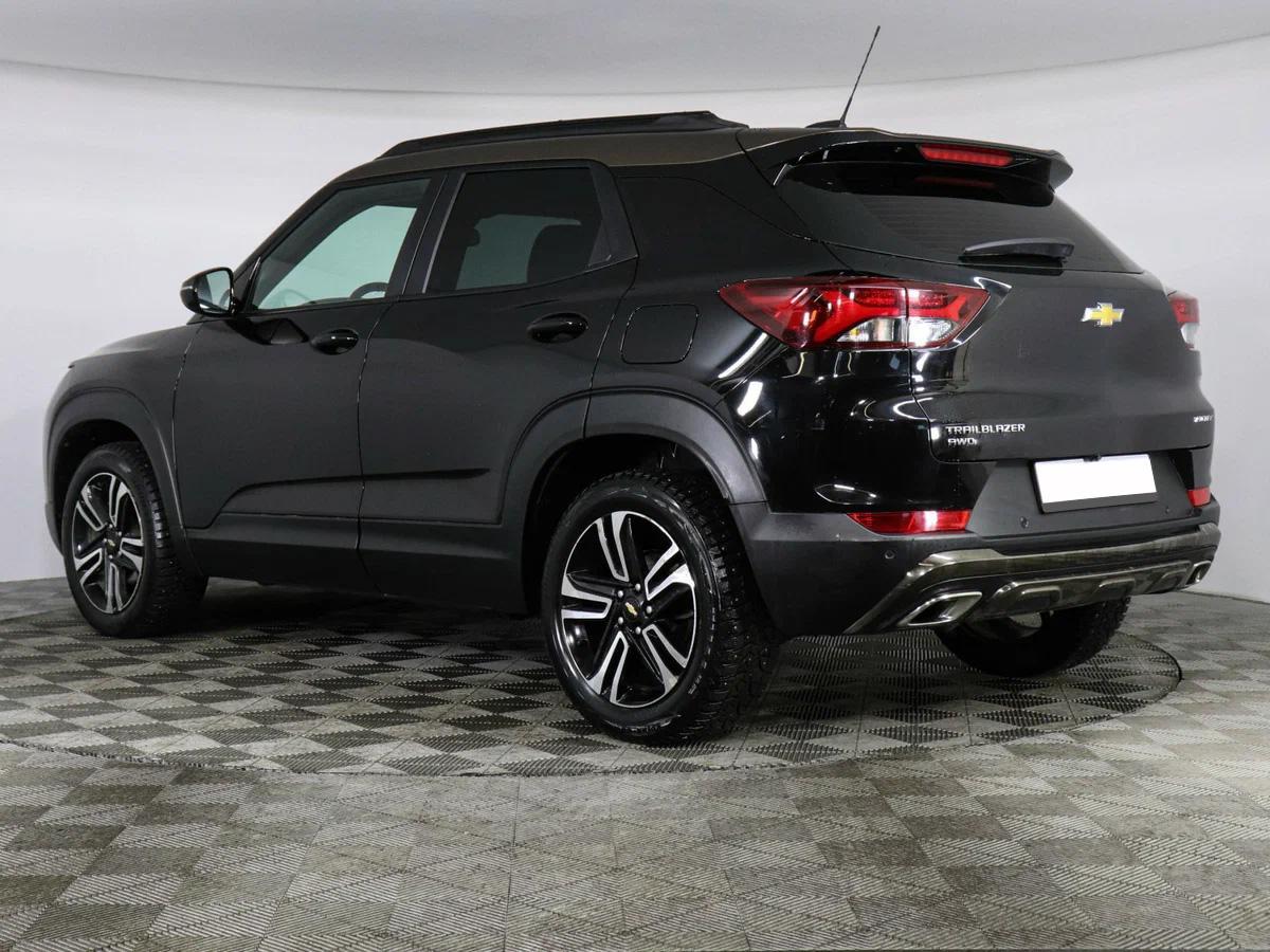Chevrolet TrailBlazer 2022, черный